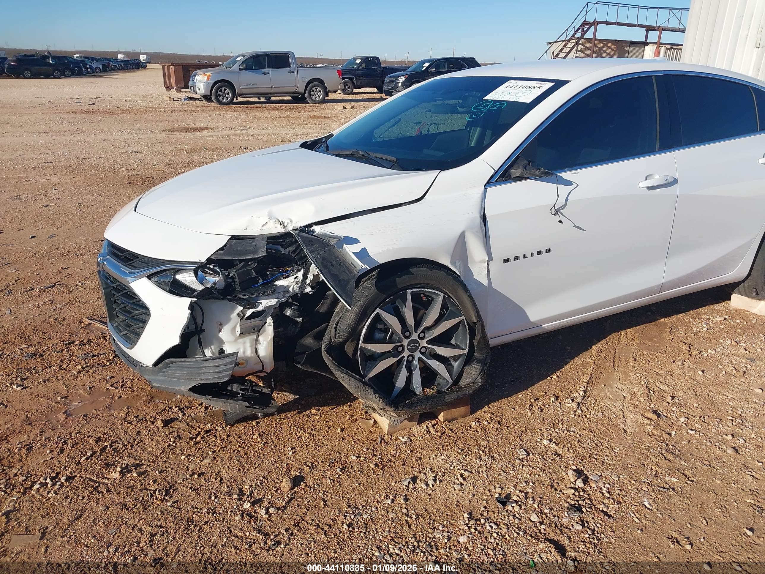 CHEVROLET MALIBU image 6
