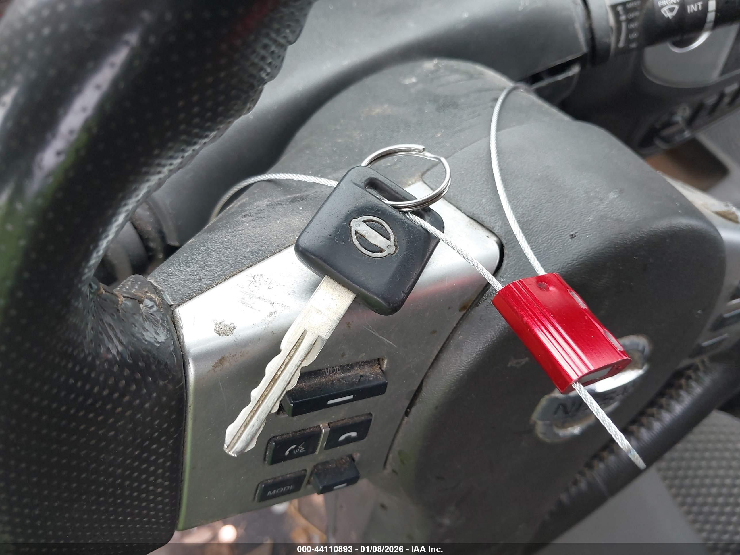 NISSAN FRONTIER image 11