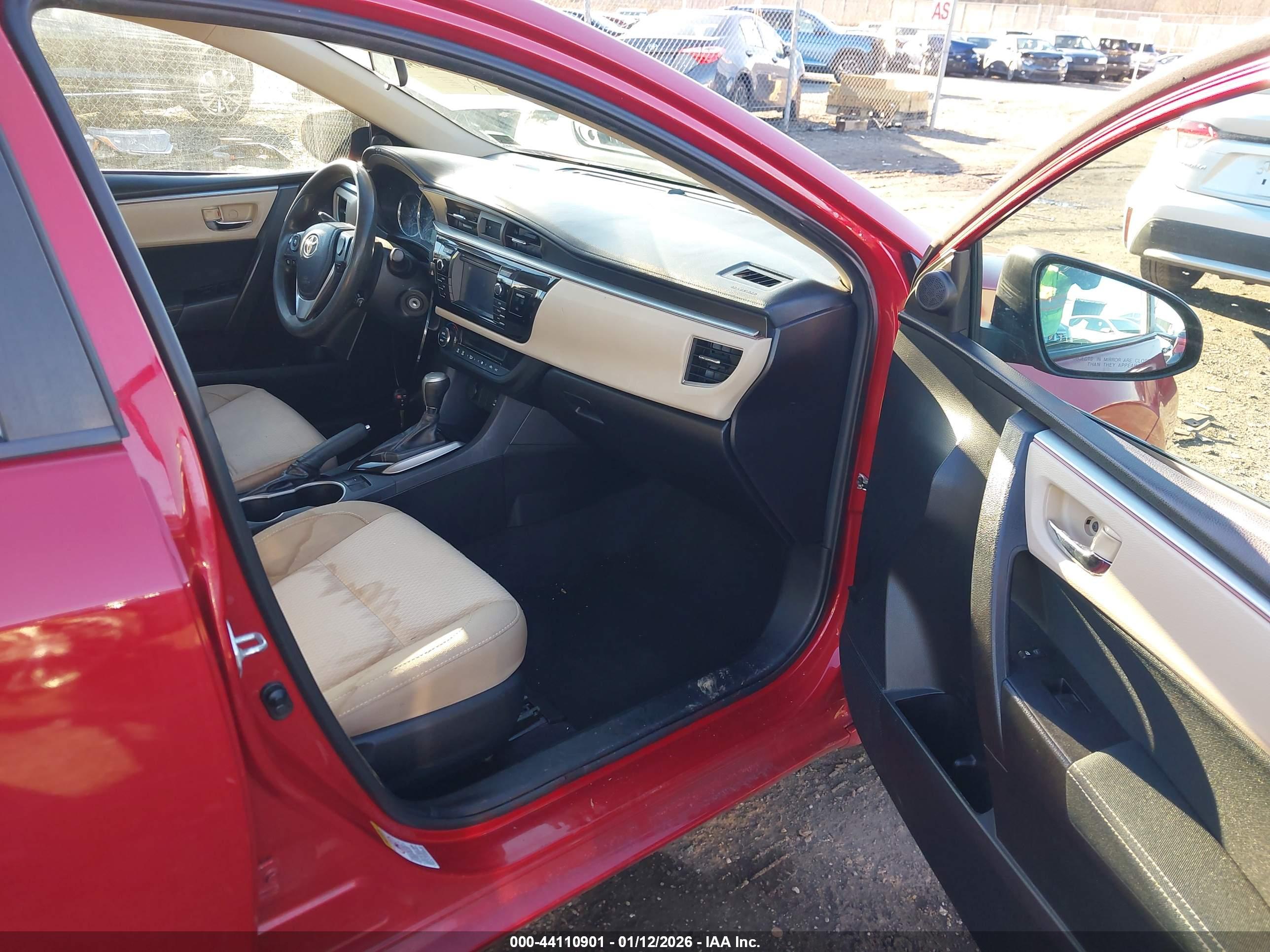 TOYOTA COROLLA image 5