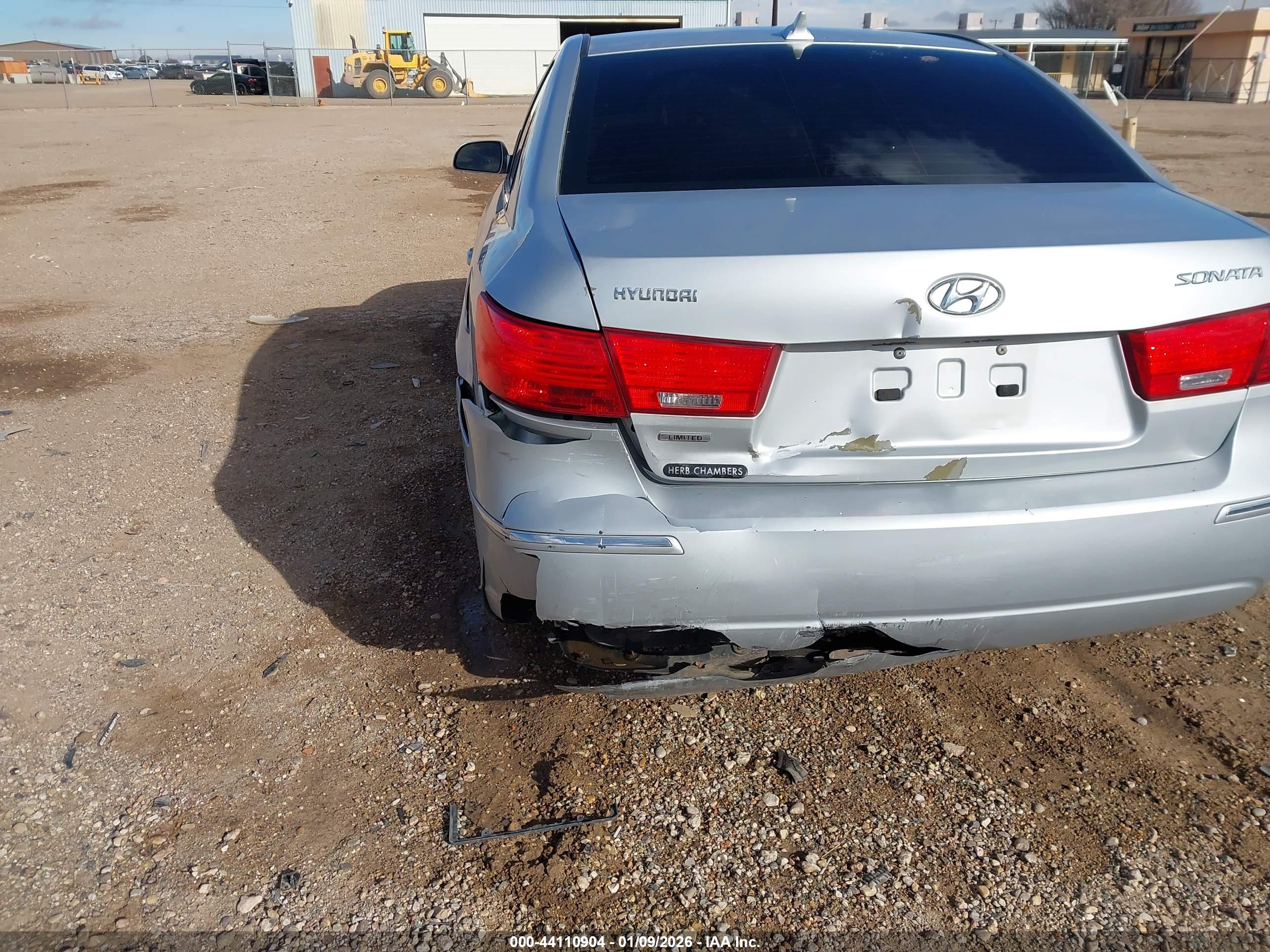 HYUNDAI SONATA image 6