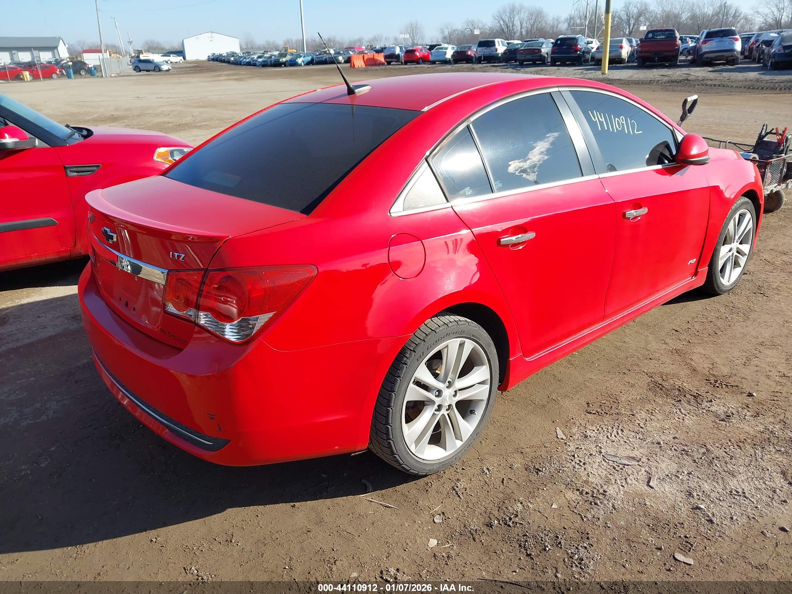 CHEVROLET CRUZE image 4