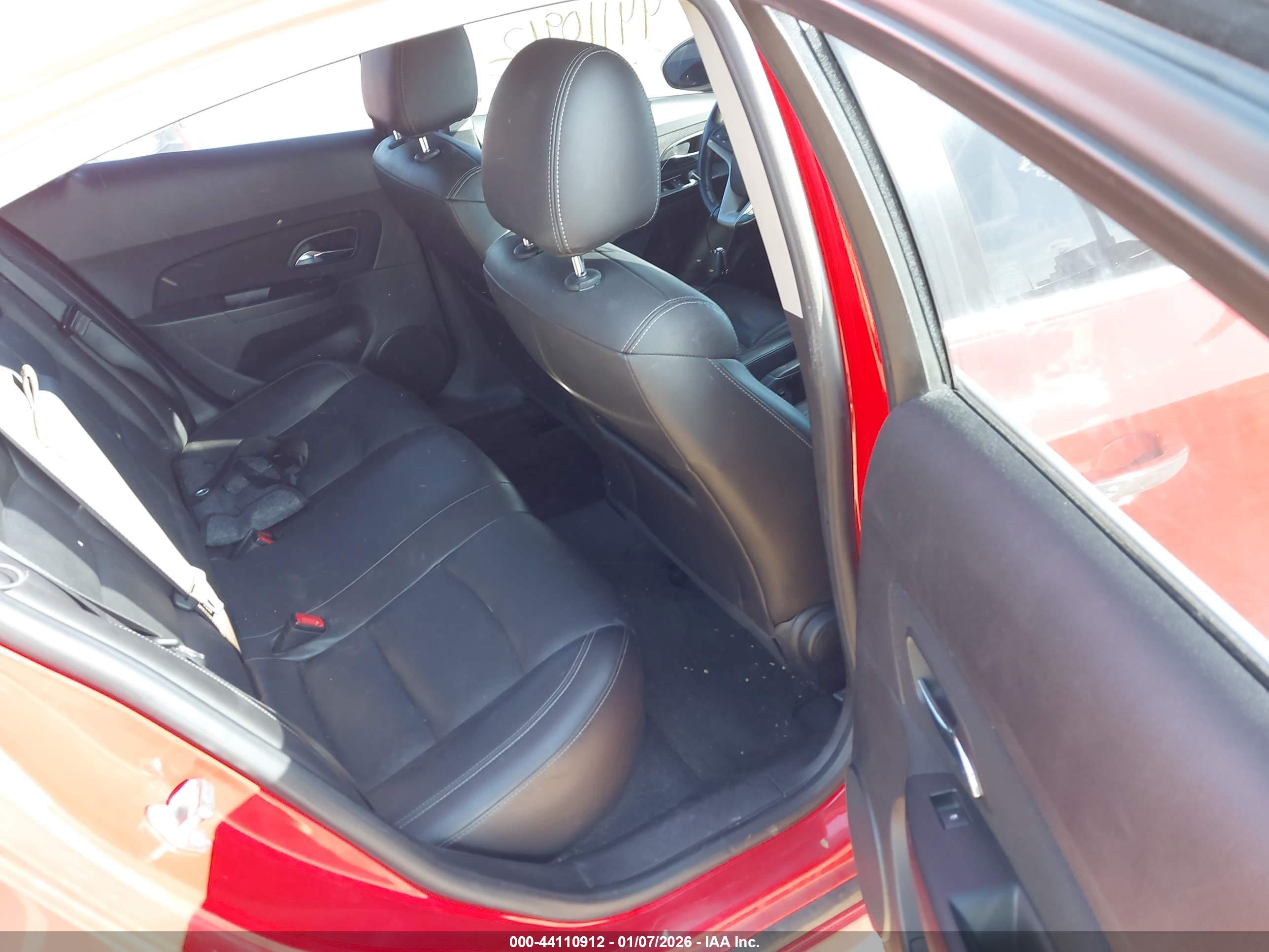CHEVROLET CRUZE image 8
