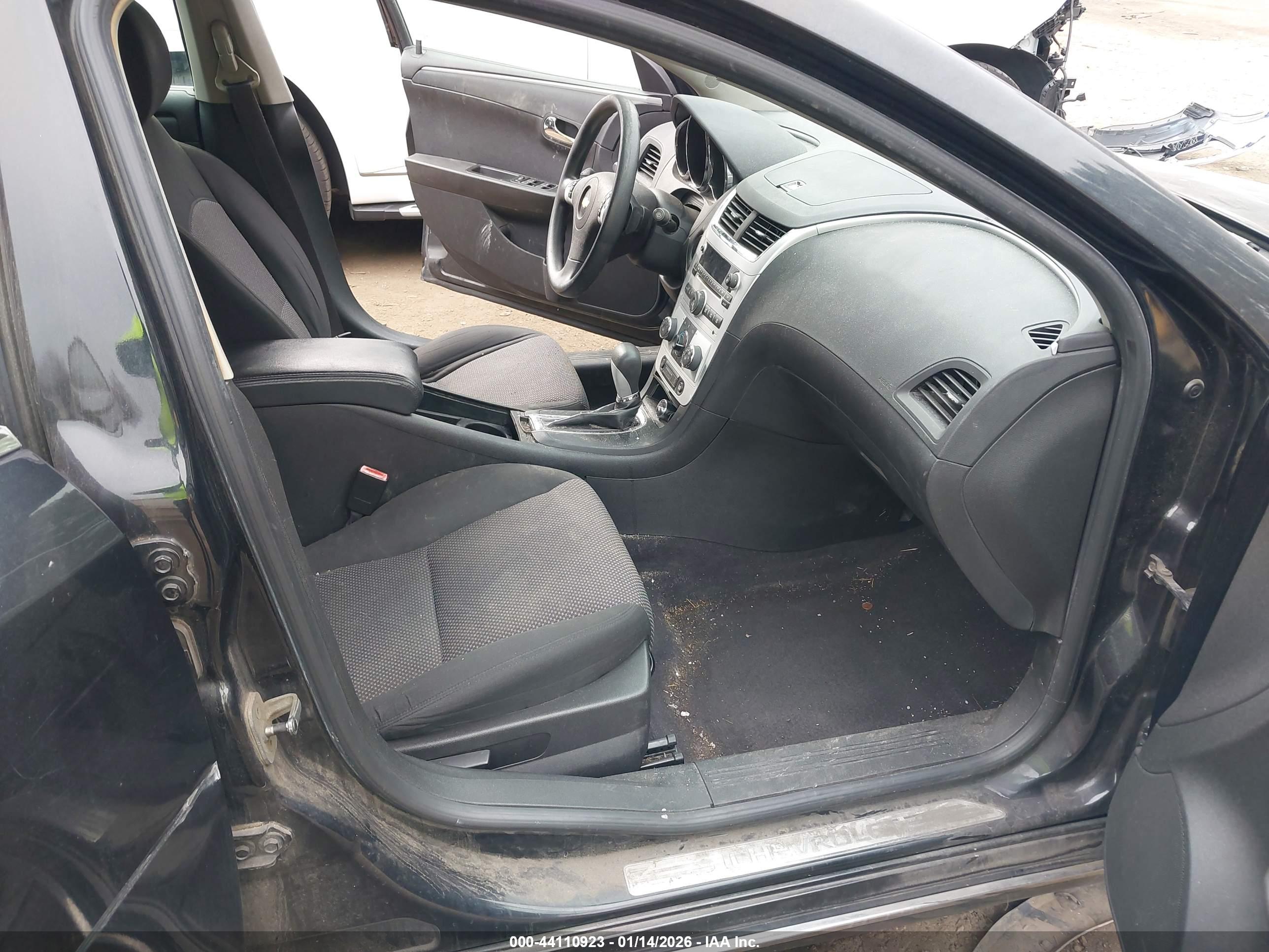 CHEVROLET MALIBU image 5