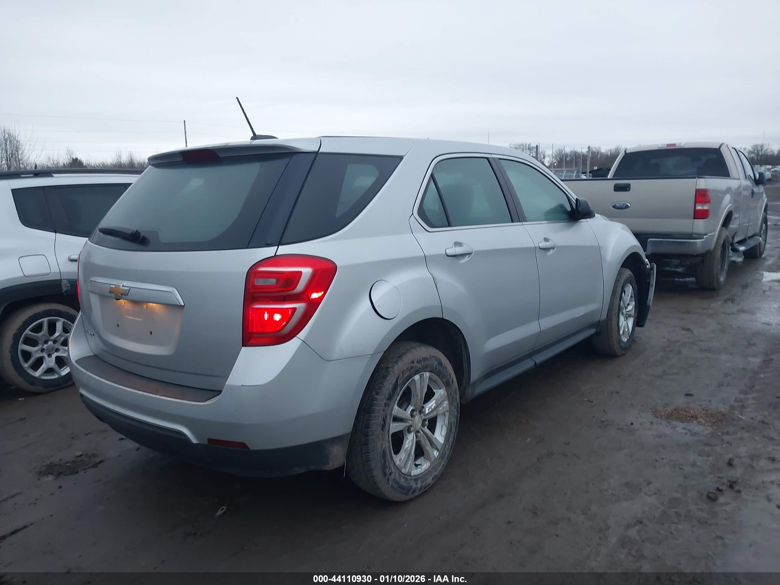 CHEVROLET EQUINOX image 4