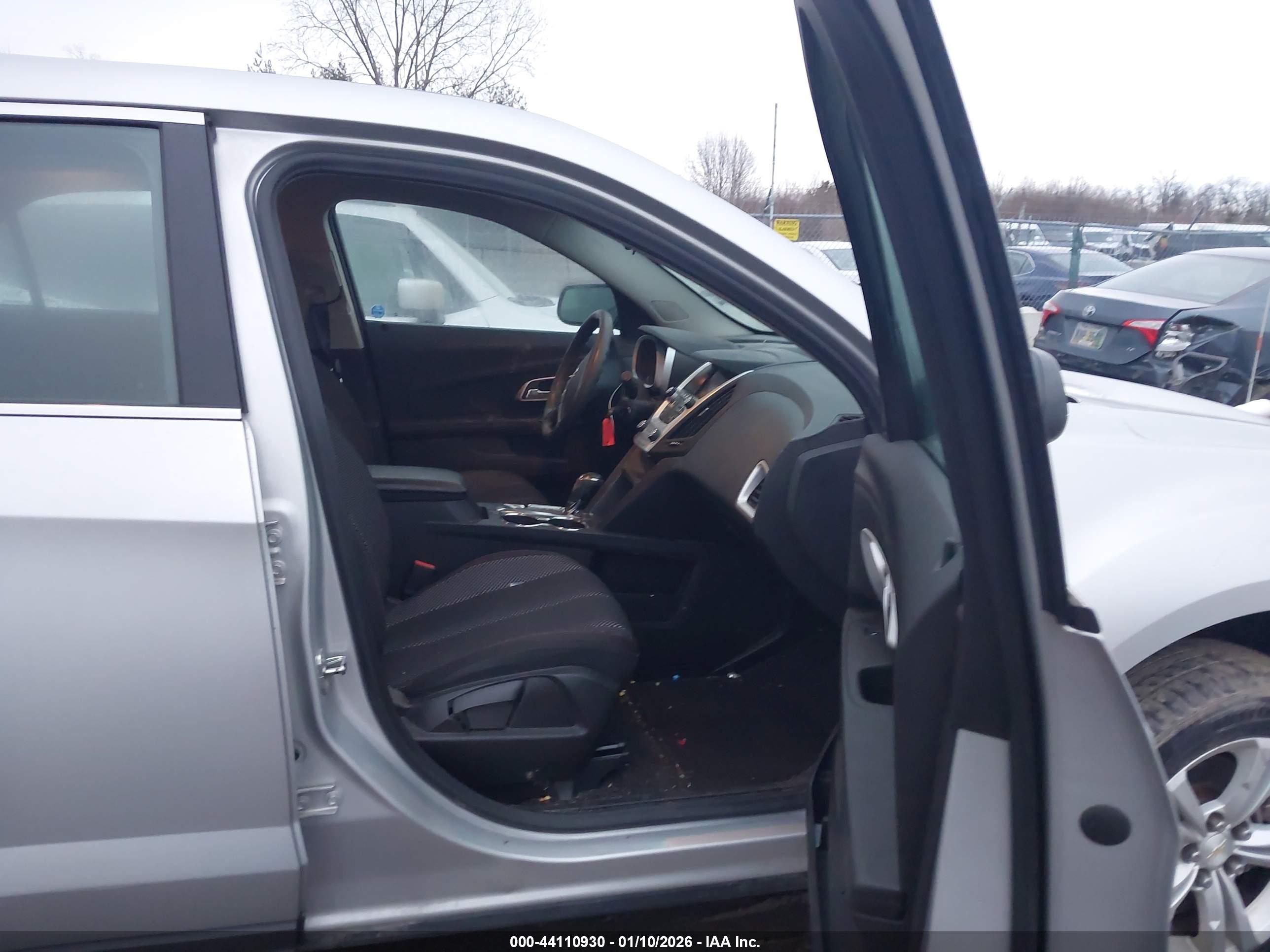CHEVROLET EQUINOX image 5