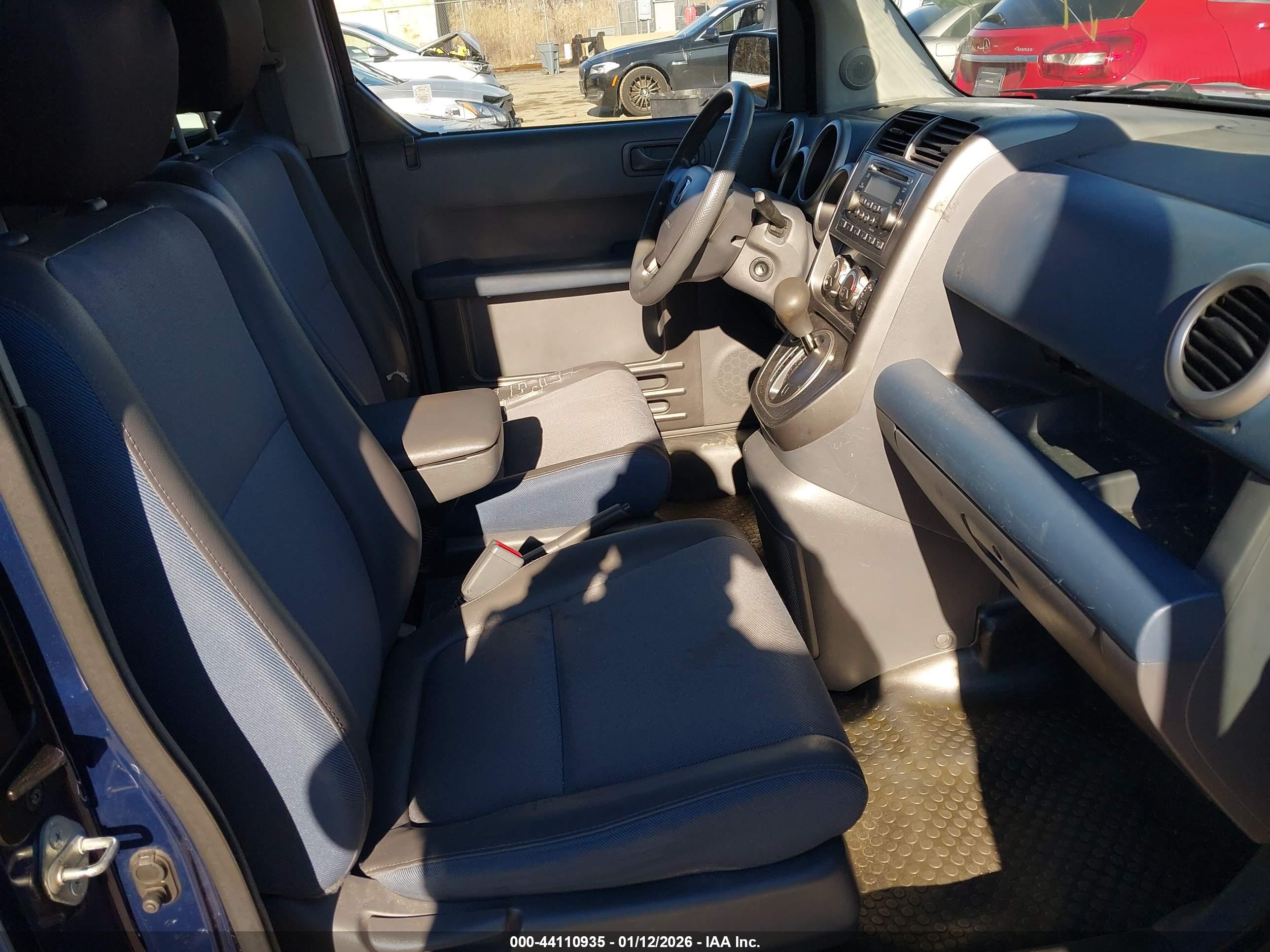 HONDA ELEMENT image 5