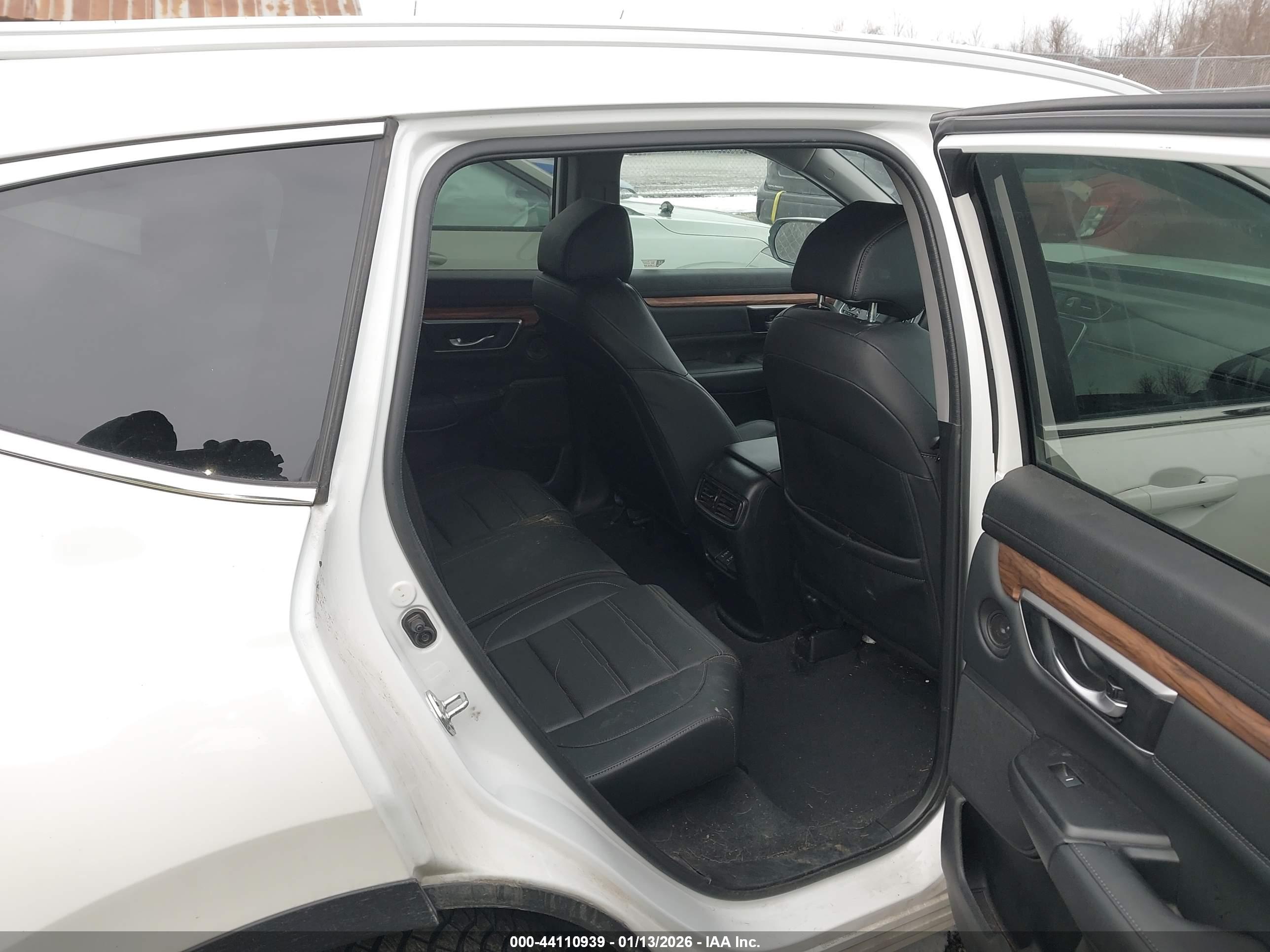 HONDA CR-V image 8