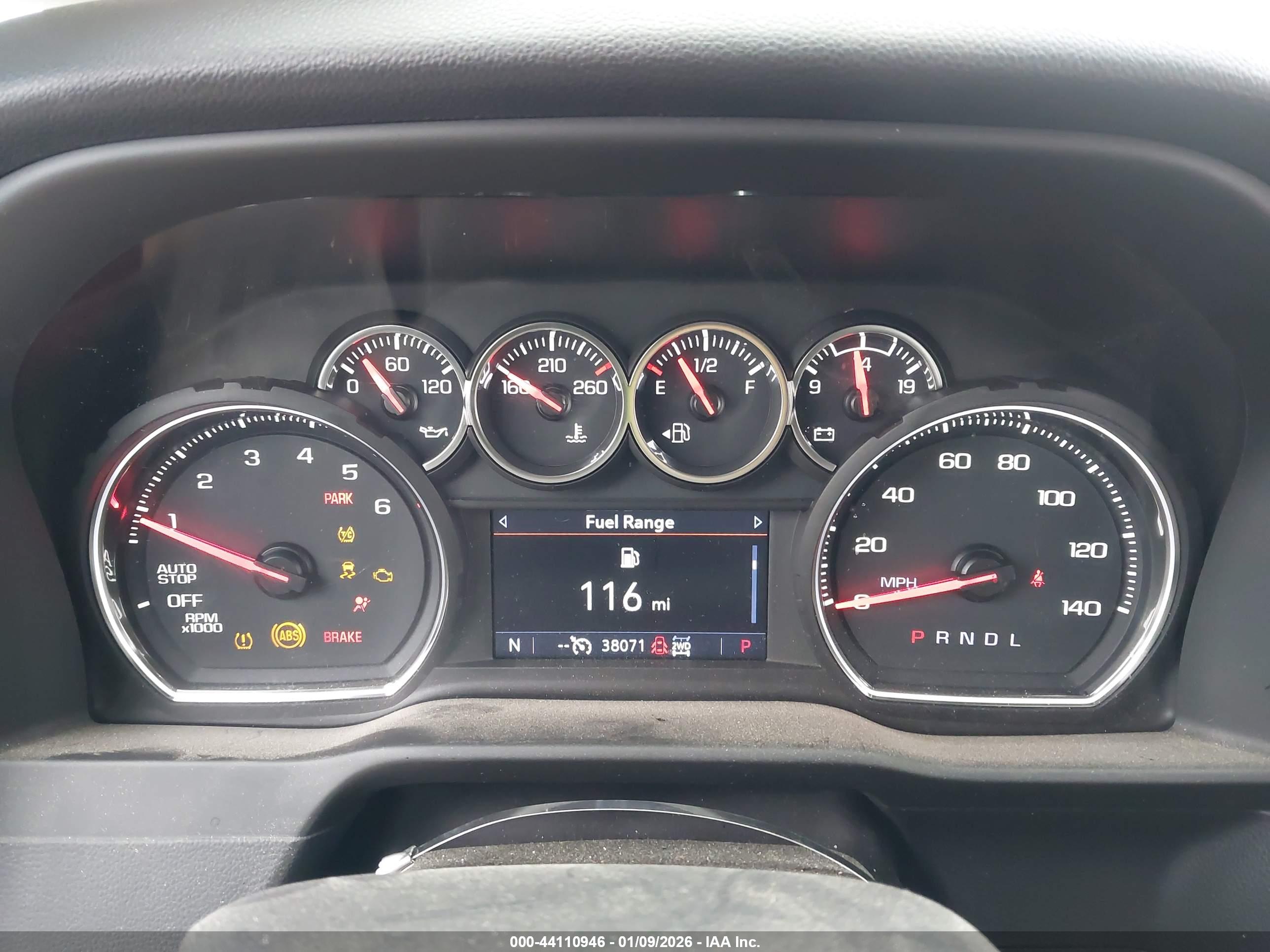 CHEVROLET SILVERADO image 7