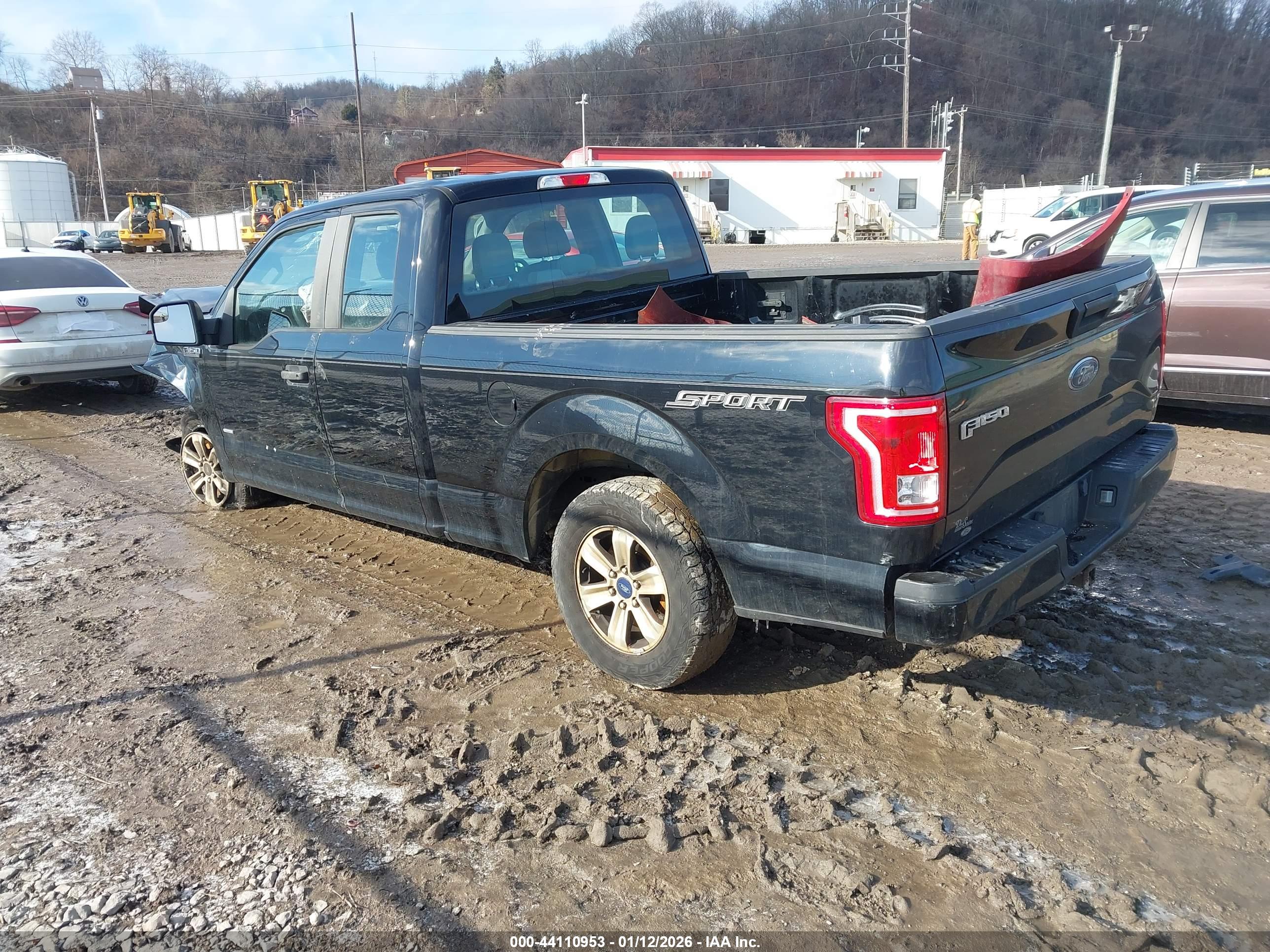 FORD F-150 image 3