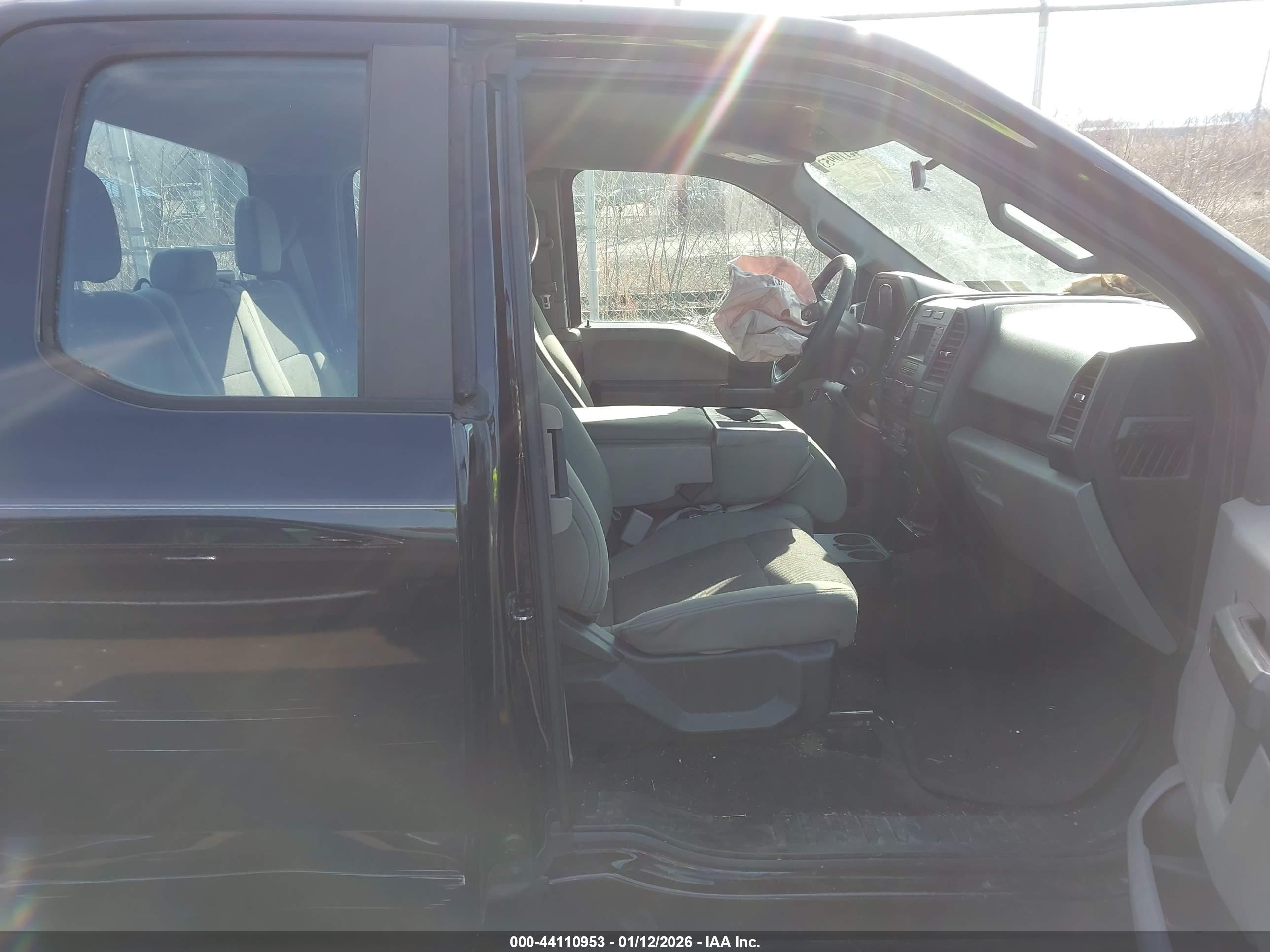 FORD F-150 image 5