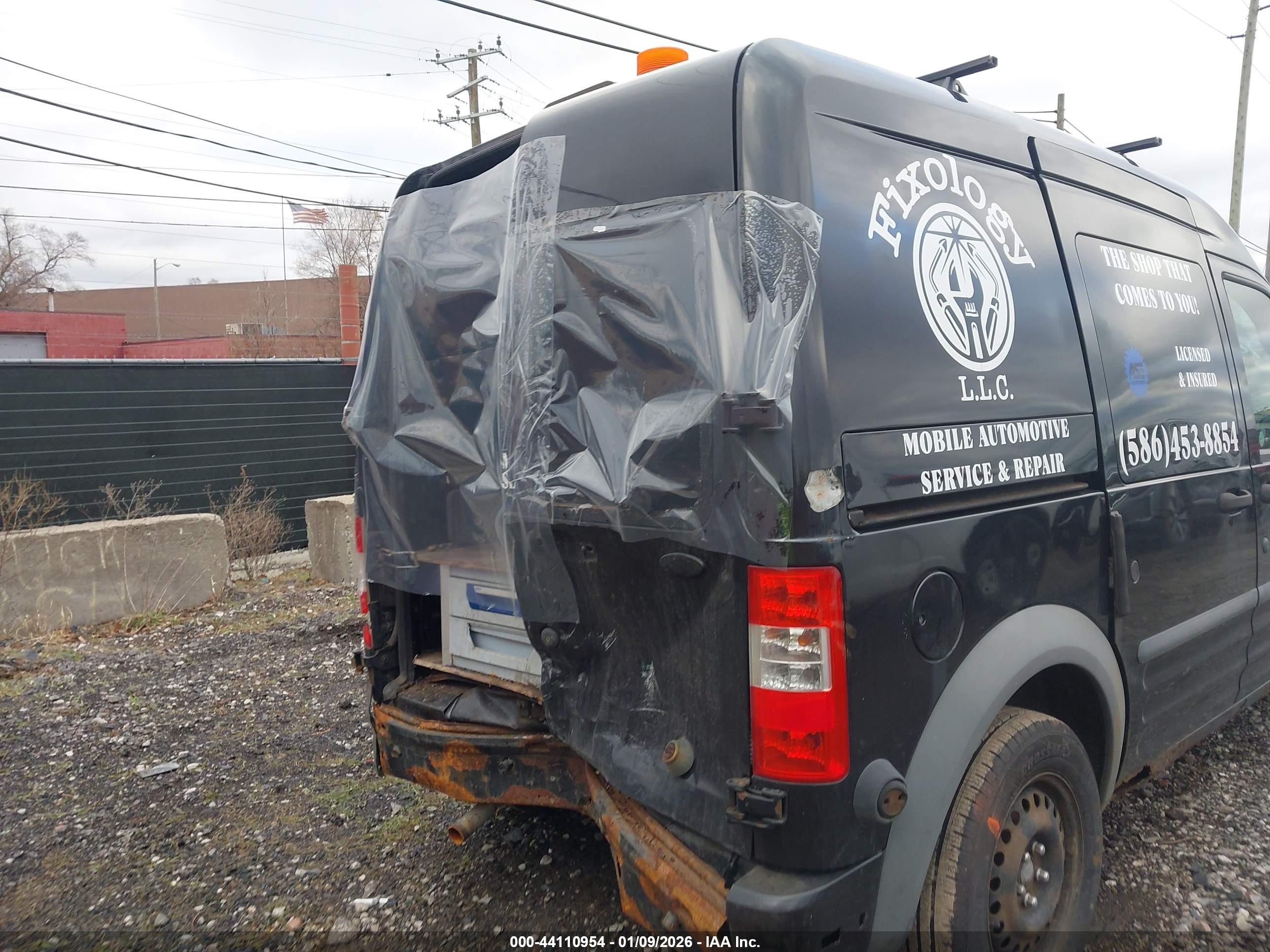 FORD TRANSIT image 6