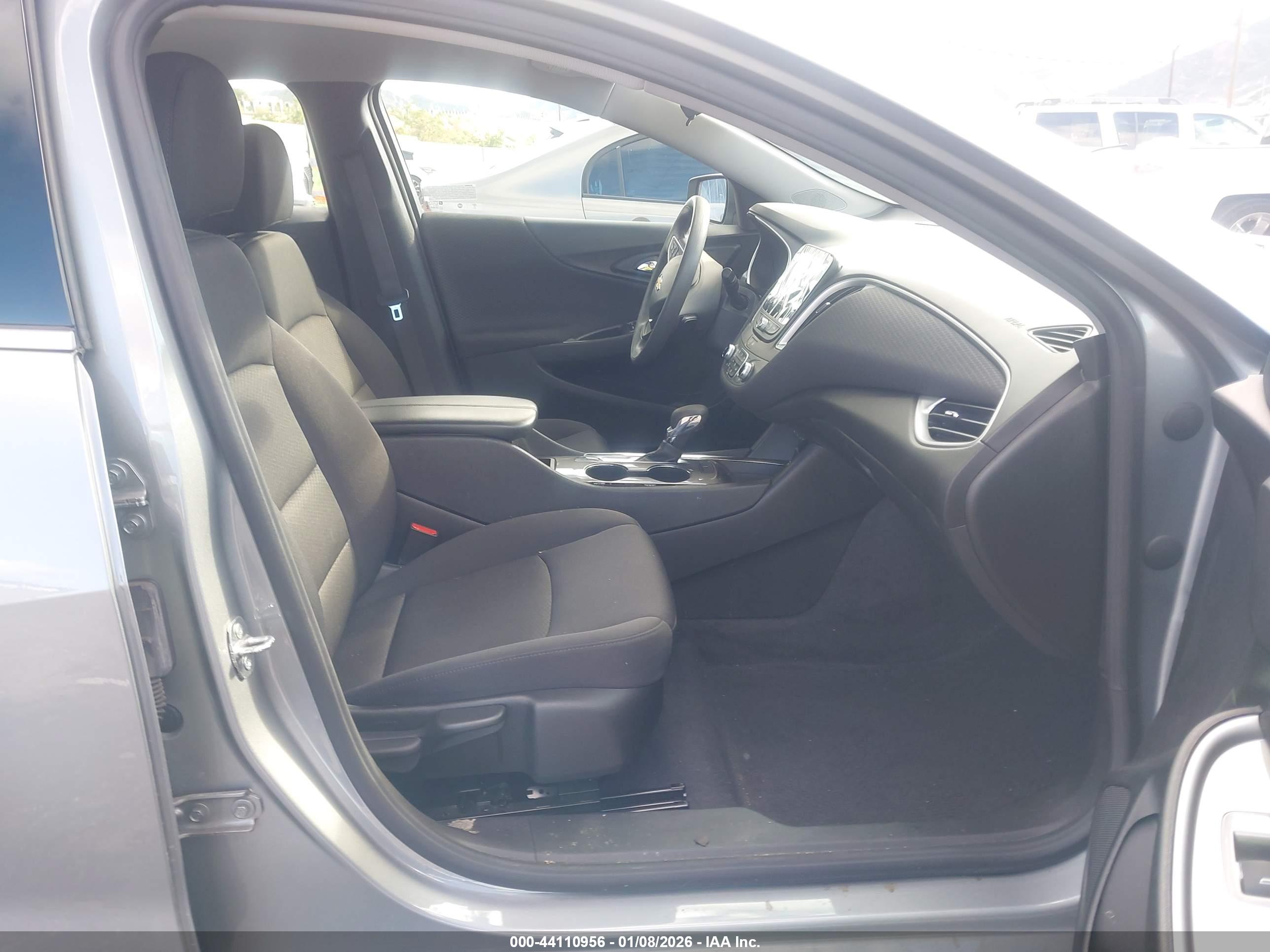 CHEVROLET MALIBU image 5