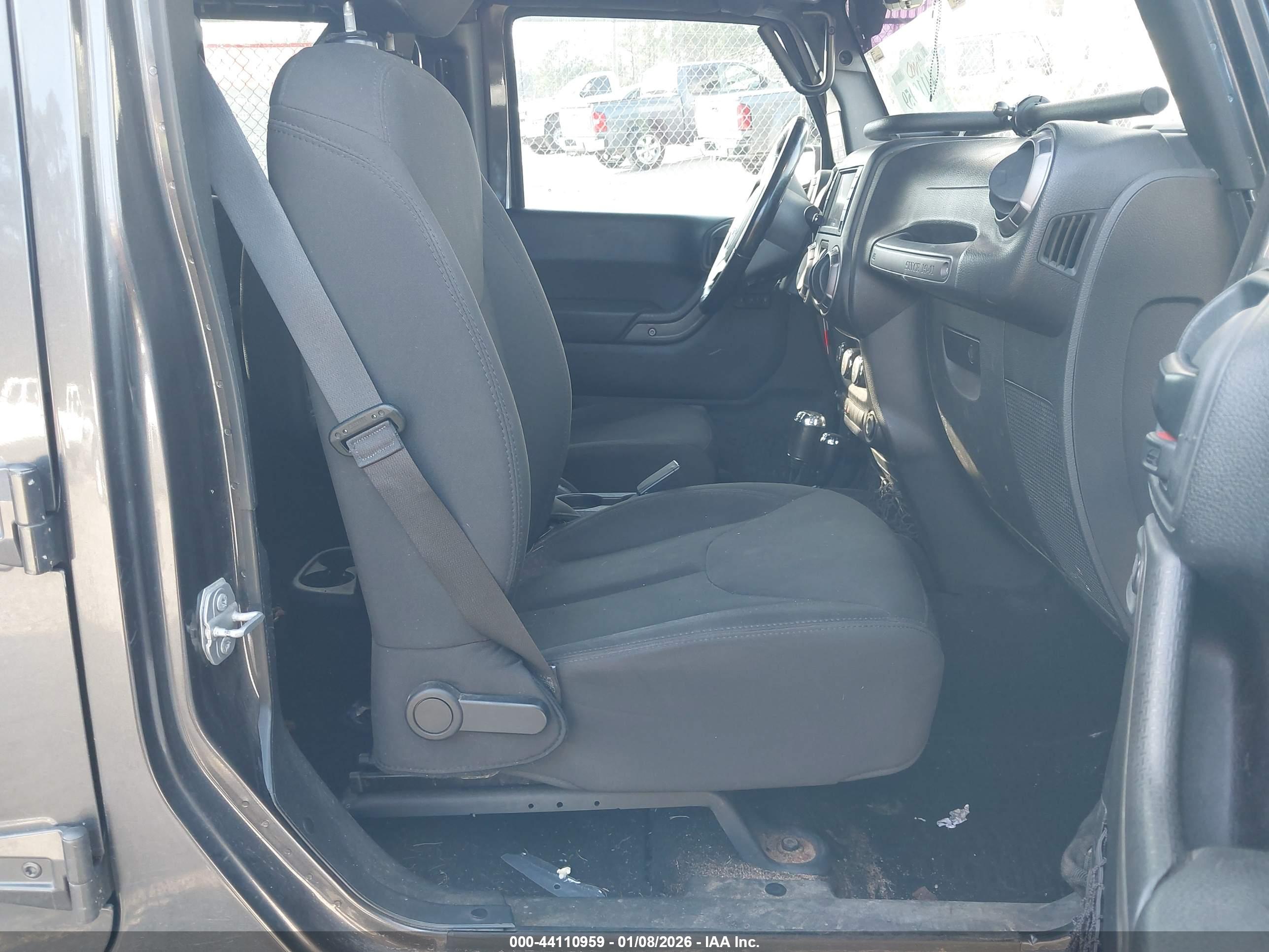 JEEP WRANGLER image 5