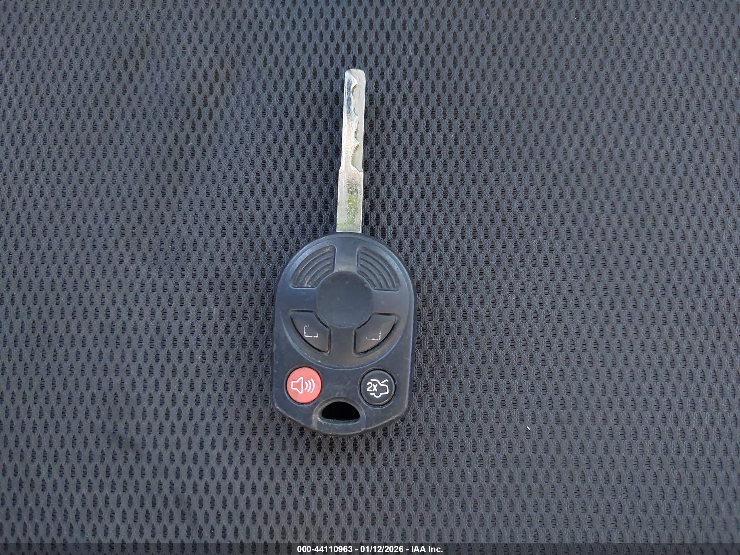 FORD FOCUS image 11