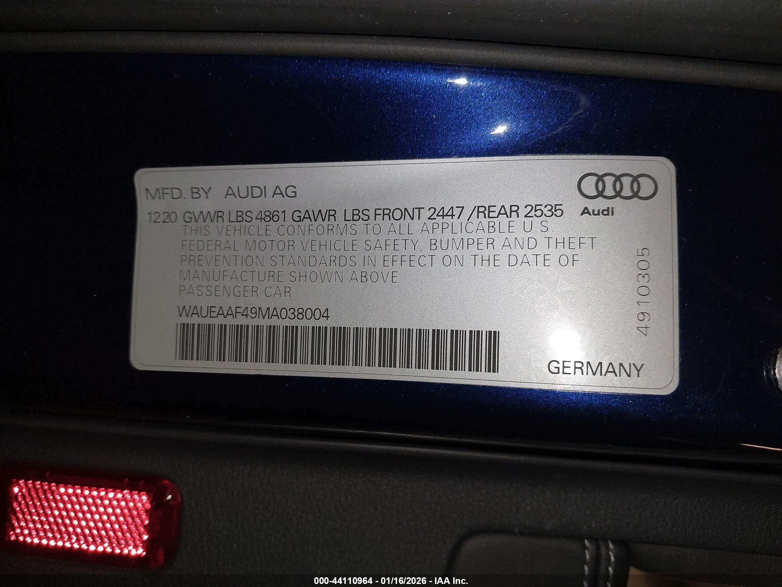 AUDI A4 image 9