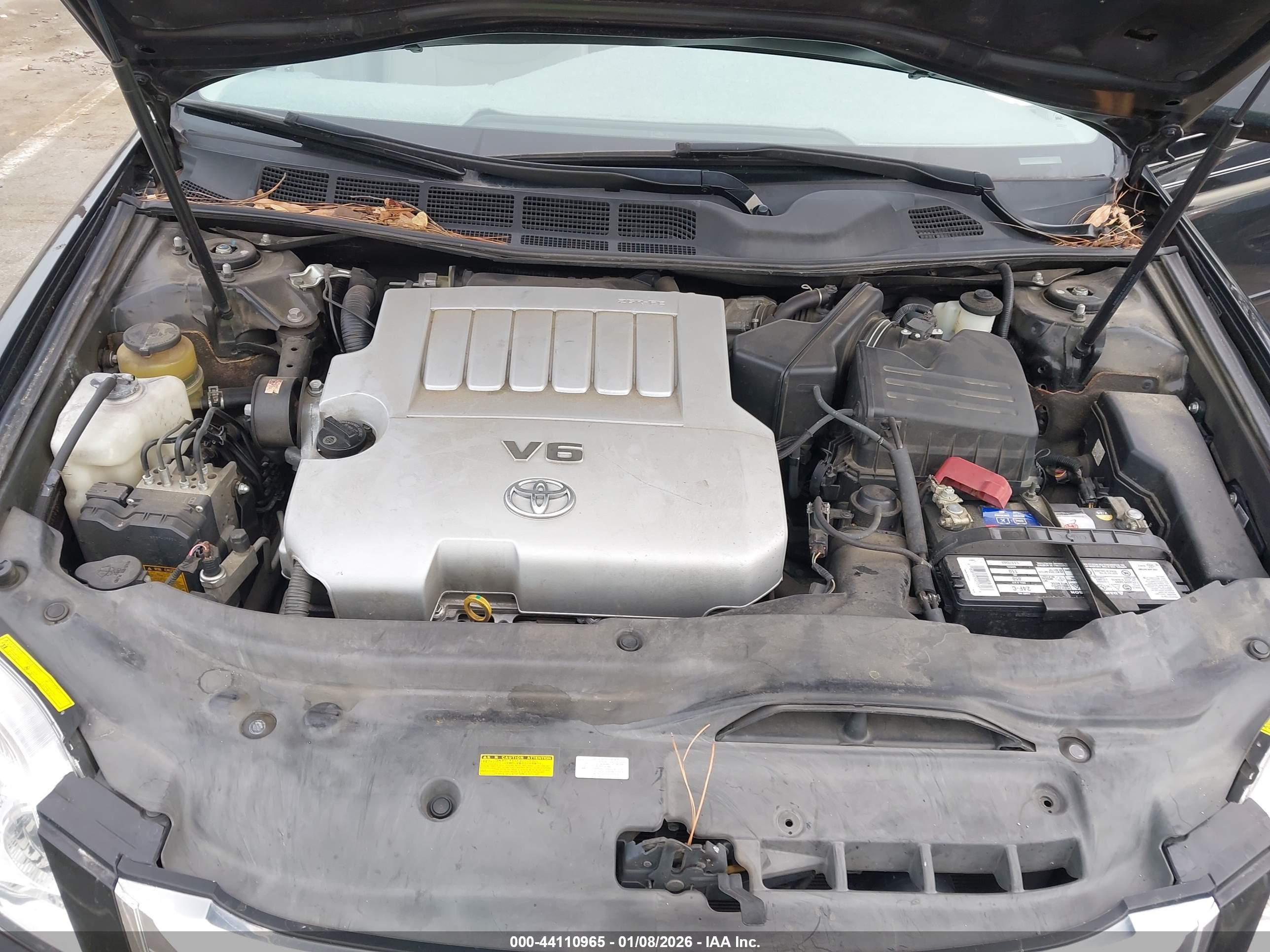 TOYOTA AVALON image 10