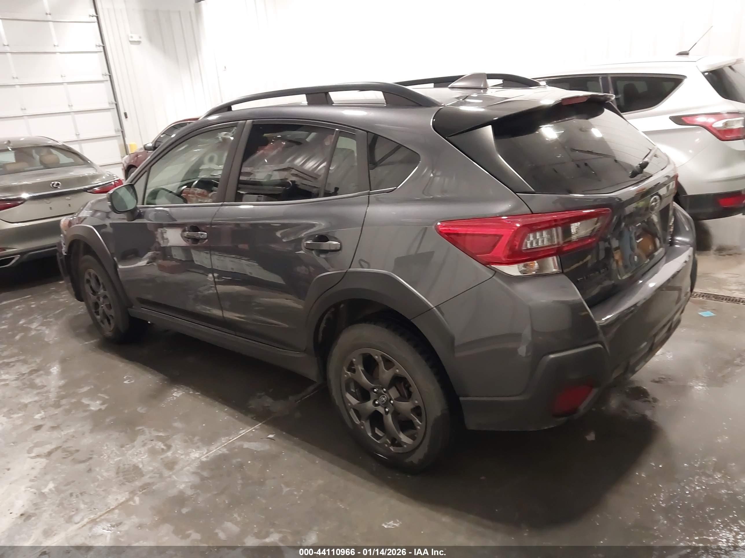 SUBARU CROSSTREK image 3