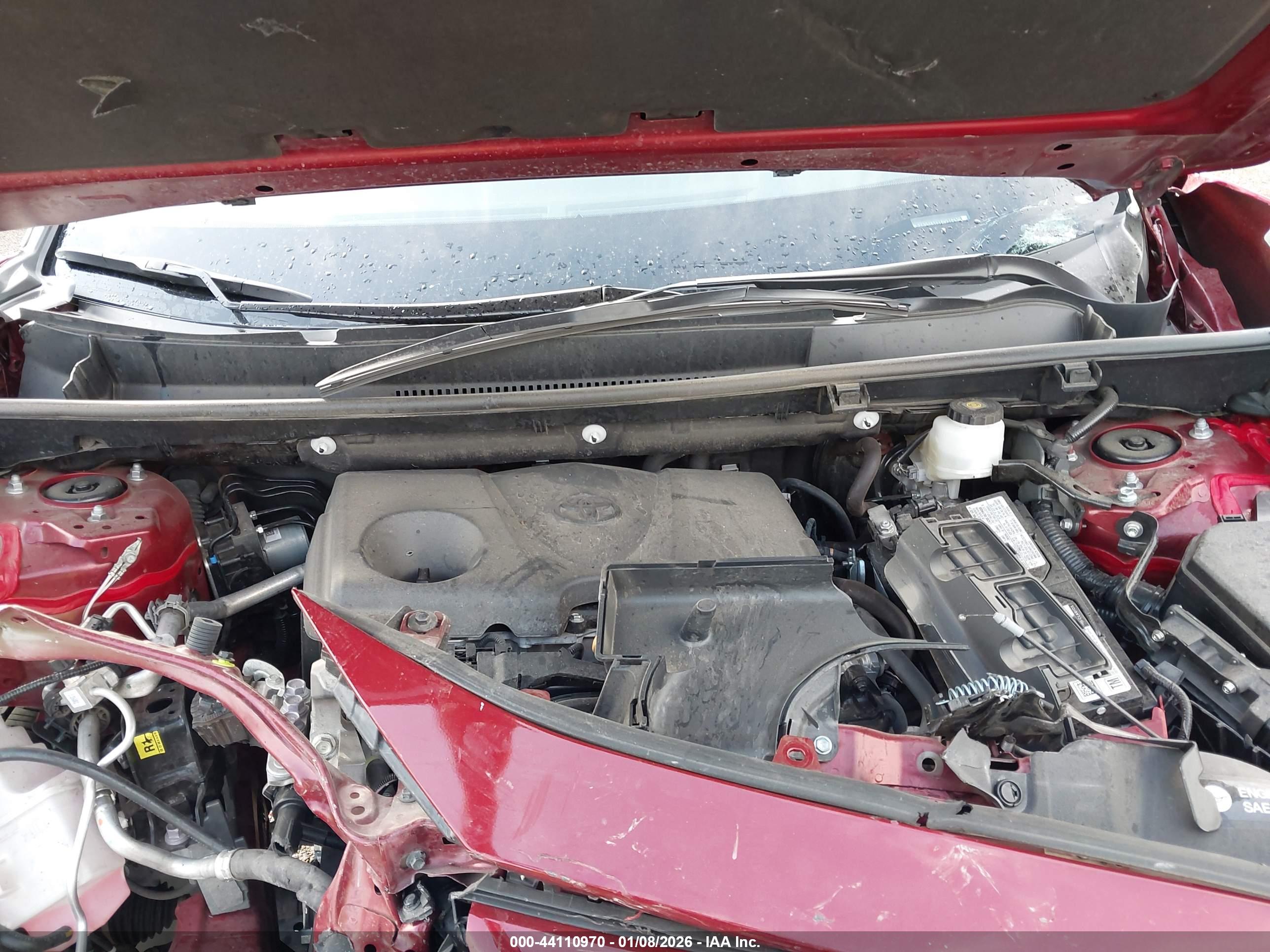 TOYOTA RAV4 image 10