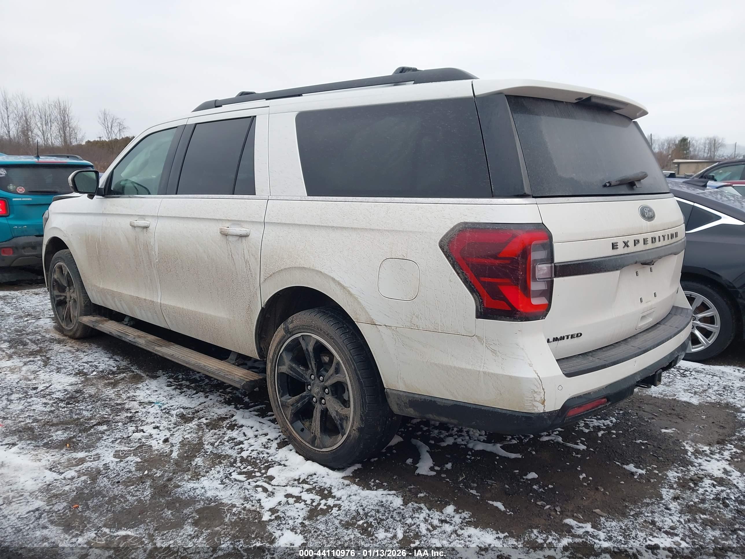 FORD EXPEDITION image 3