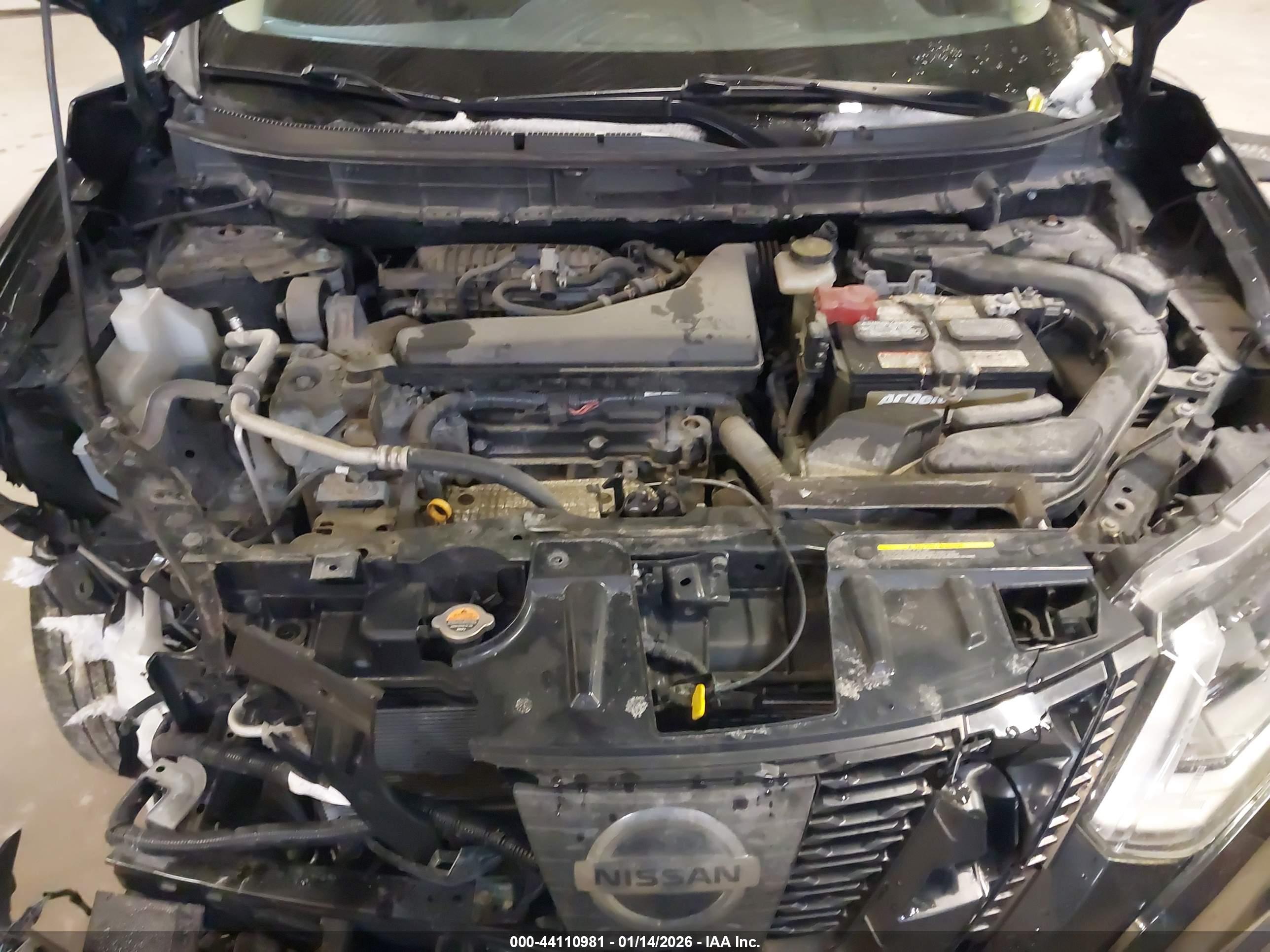 NISSAN ROGUE image 10