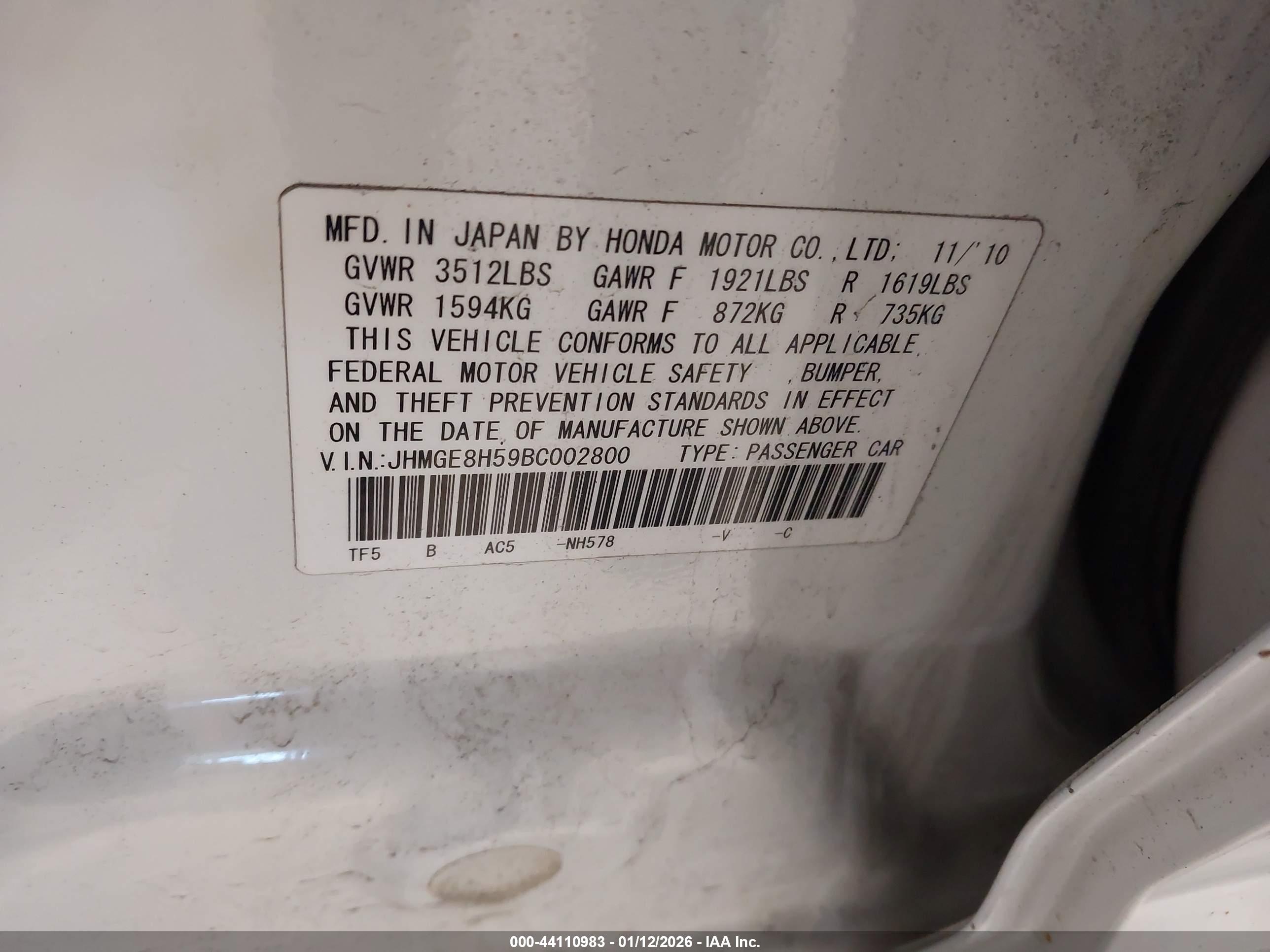 HONDA FIT image 9