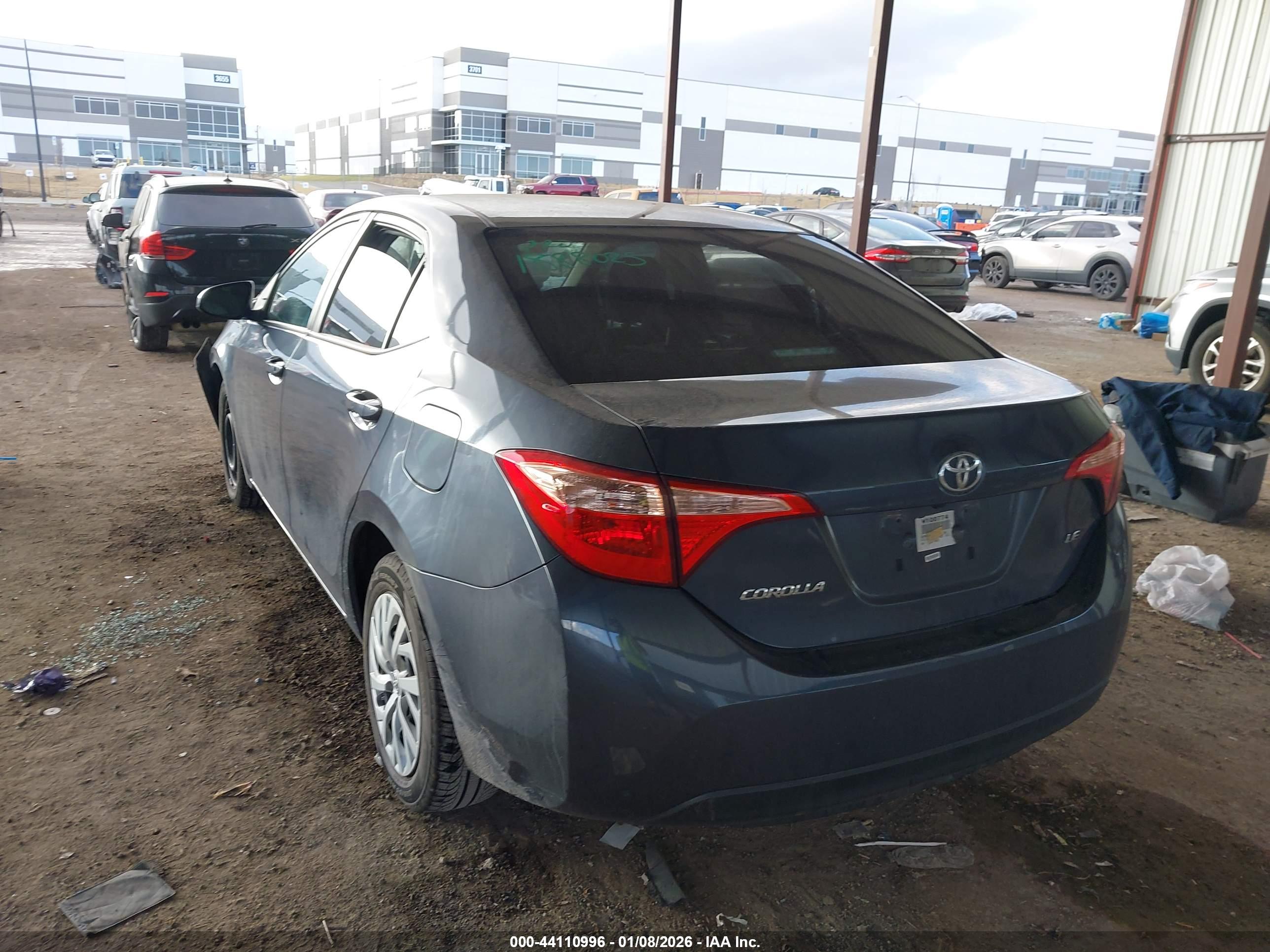 TOYOTA COROLLA image 3