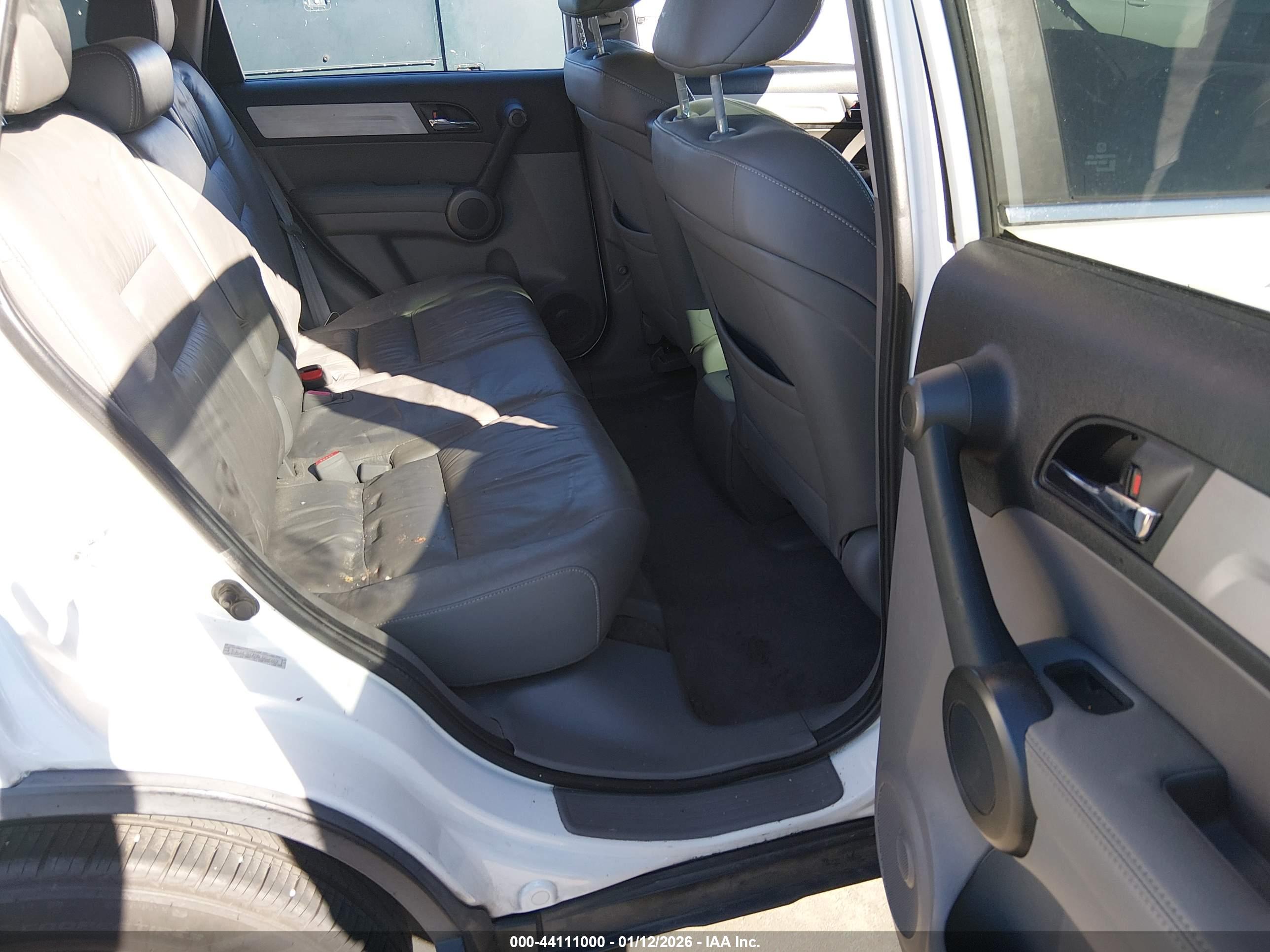 HONDA CR-V image 8