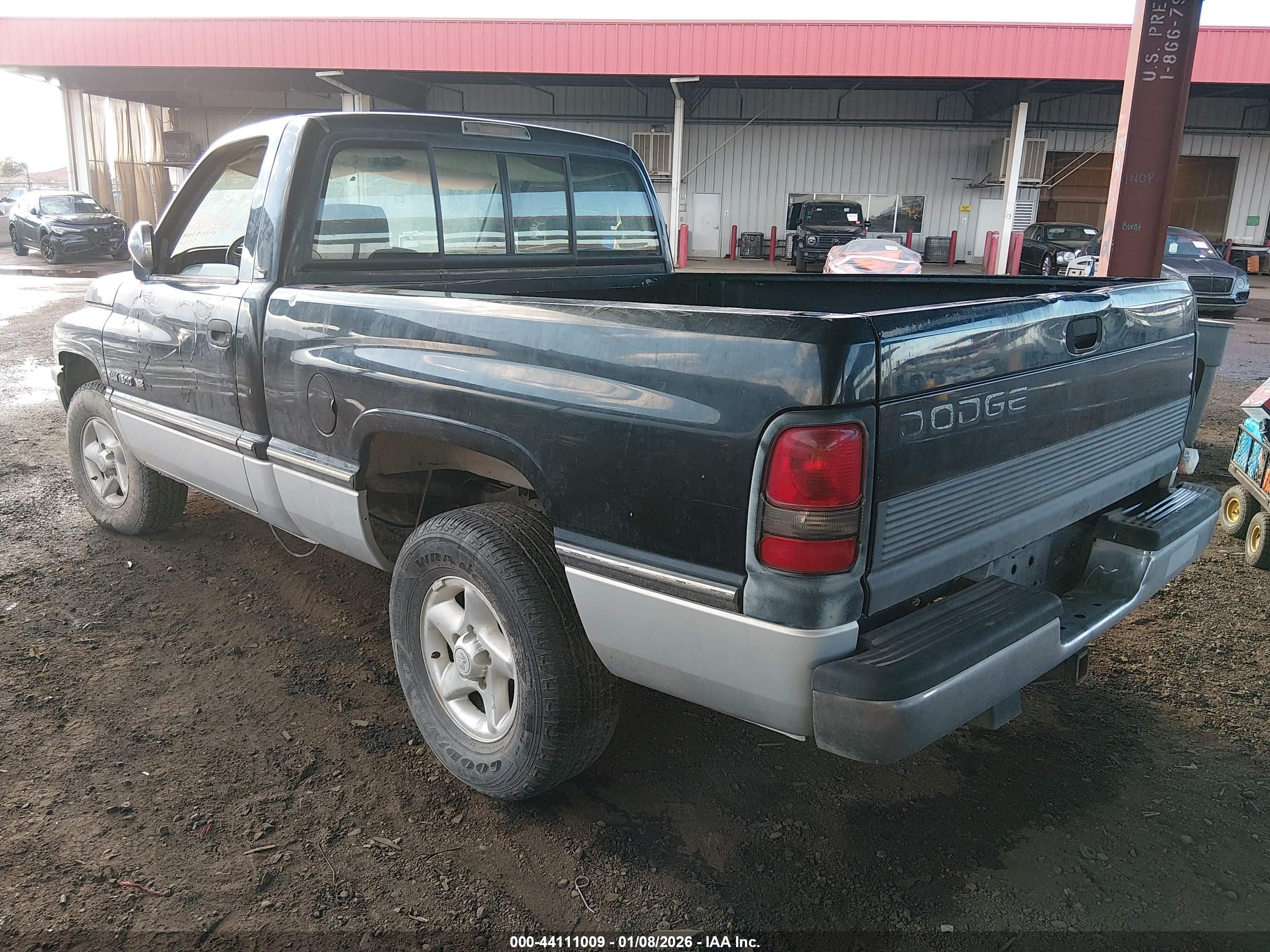 DODGE RAM image 3