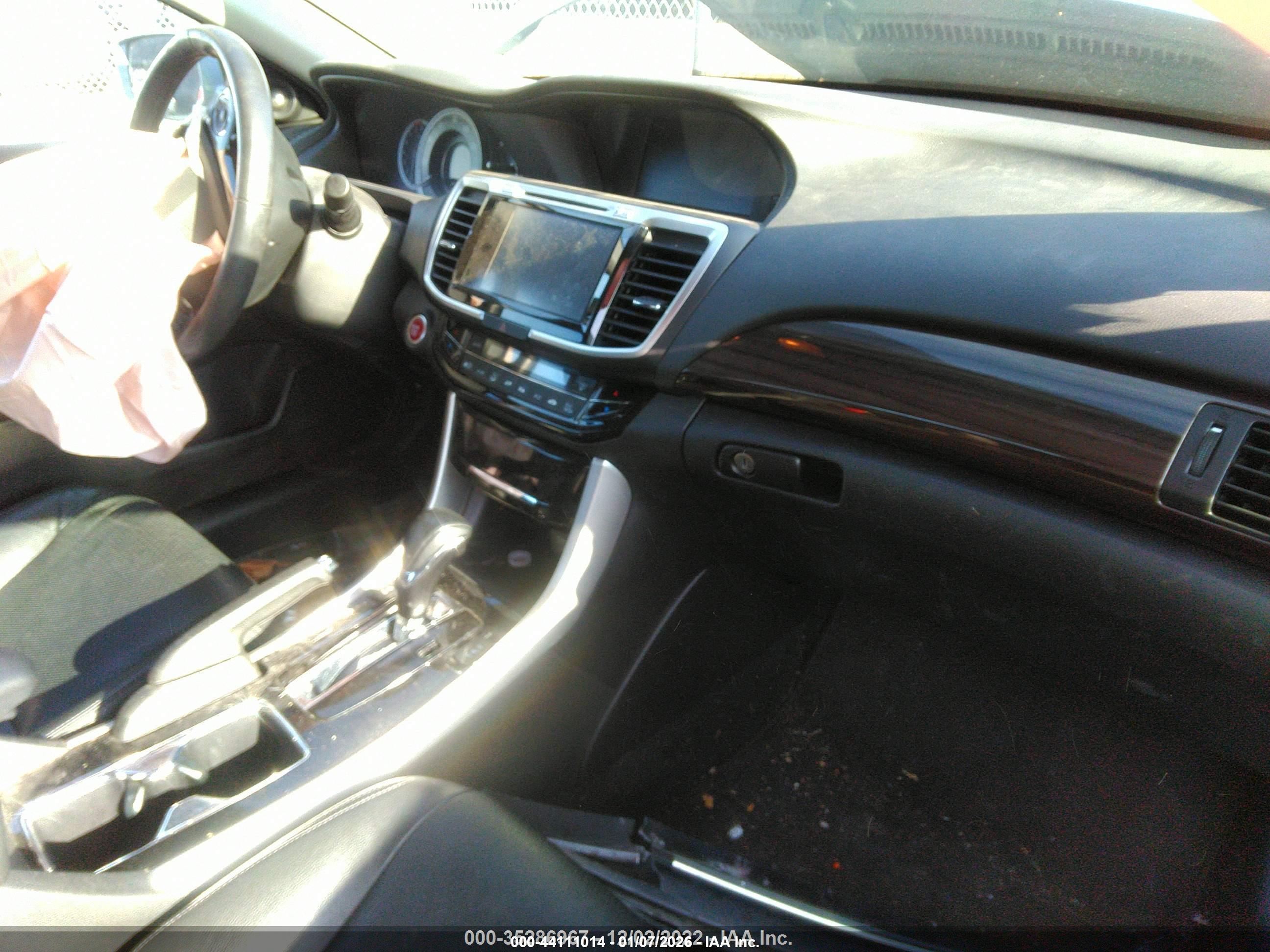 HONDA ACCORD image 5