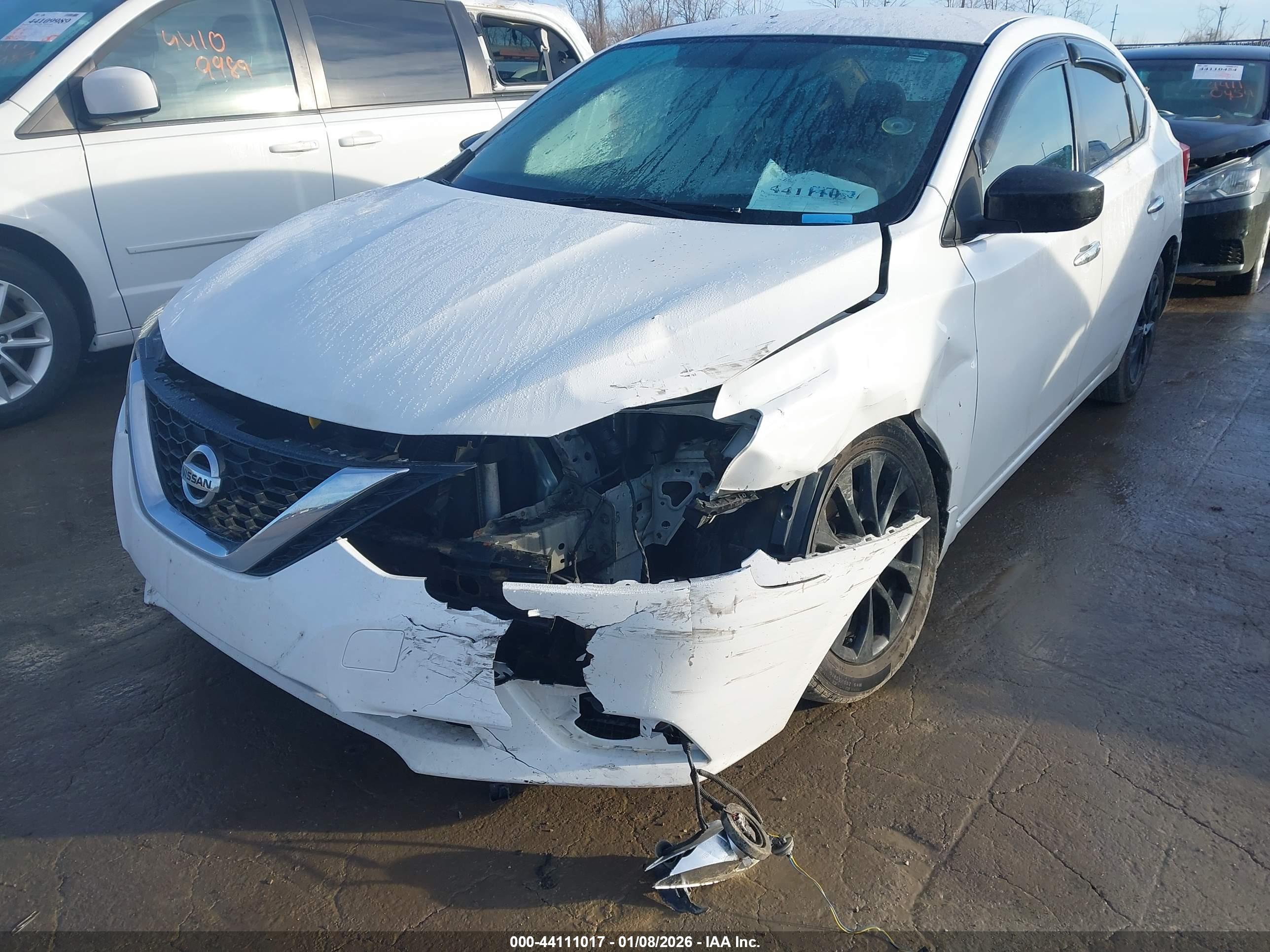 NISSAN SENTRA image 6