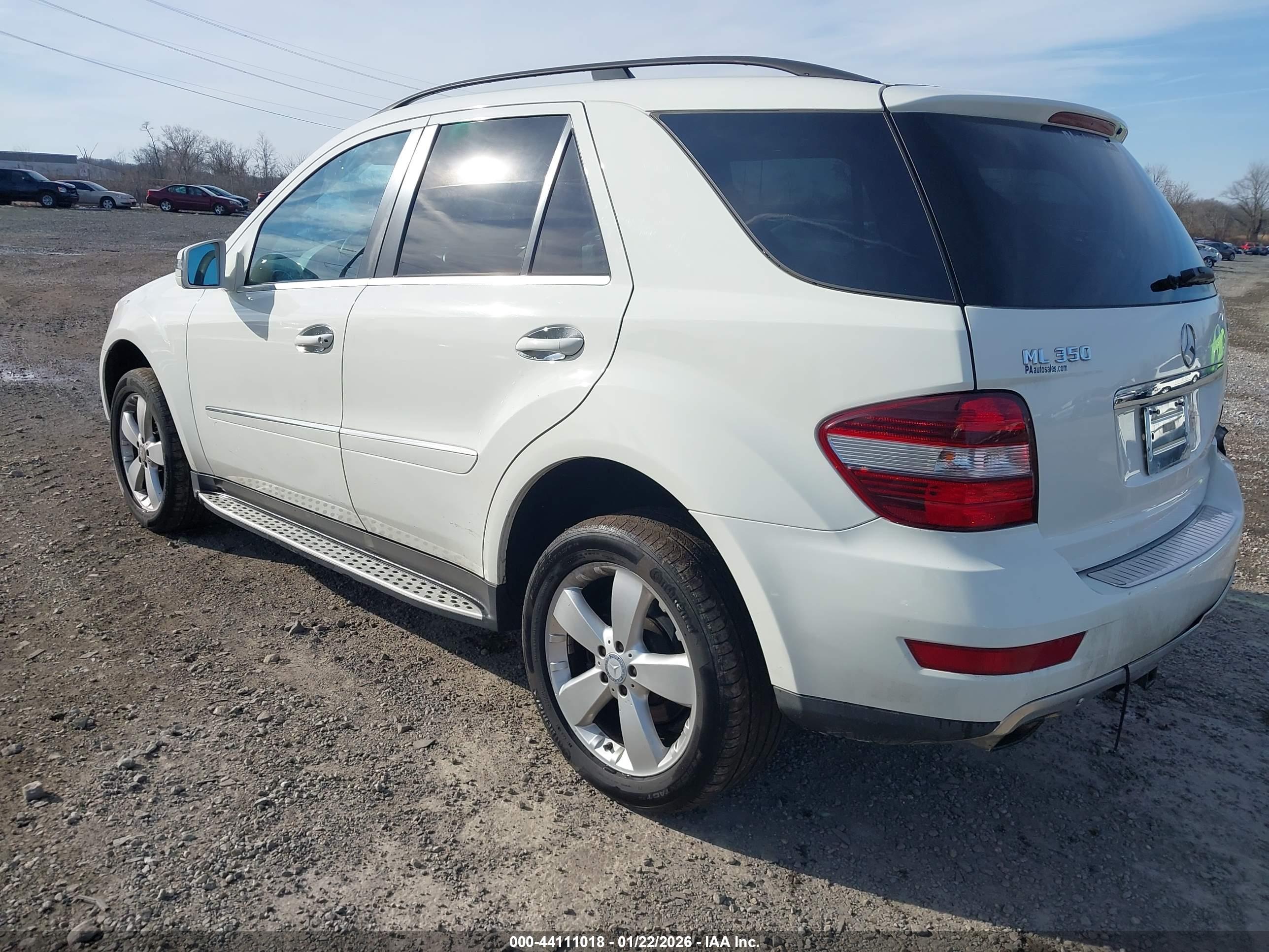 MERCEDES-BENZ ML image 3
