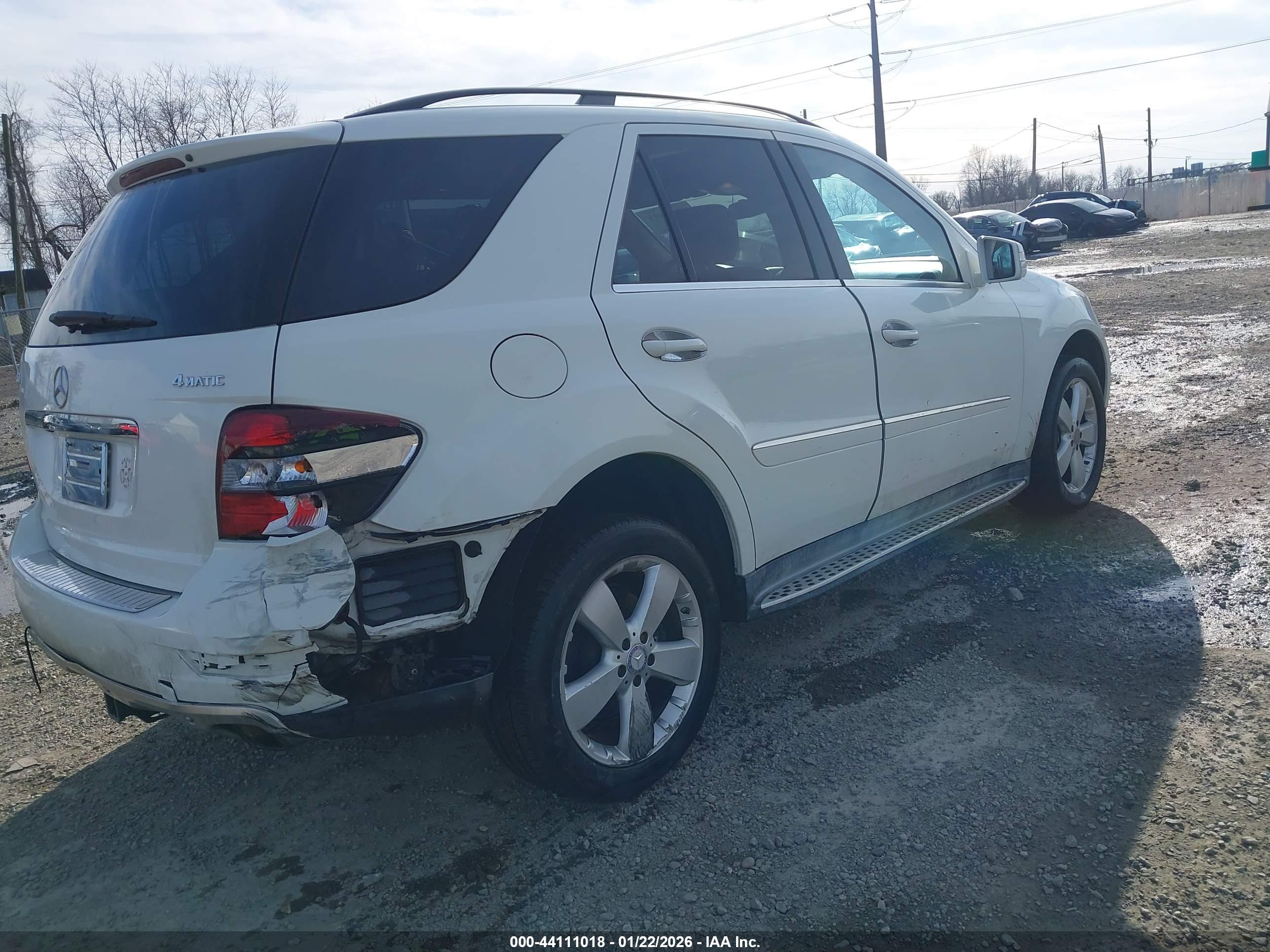 MERCEDES-BENZ ML image 4
