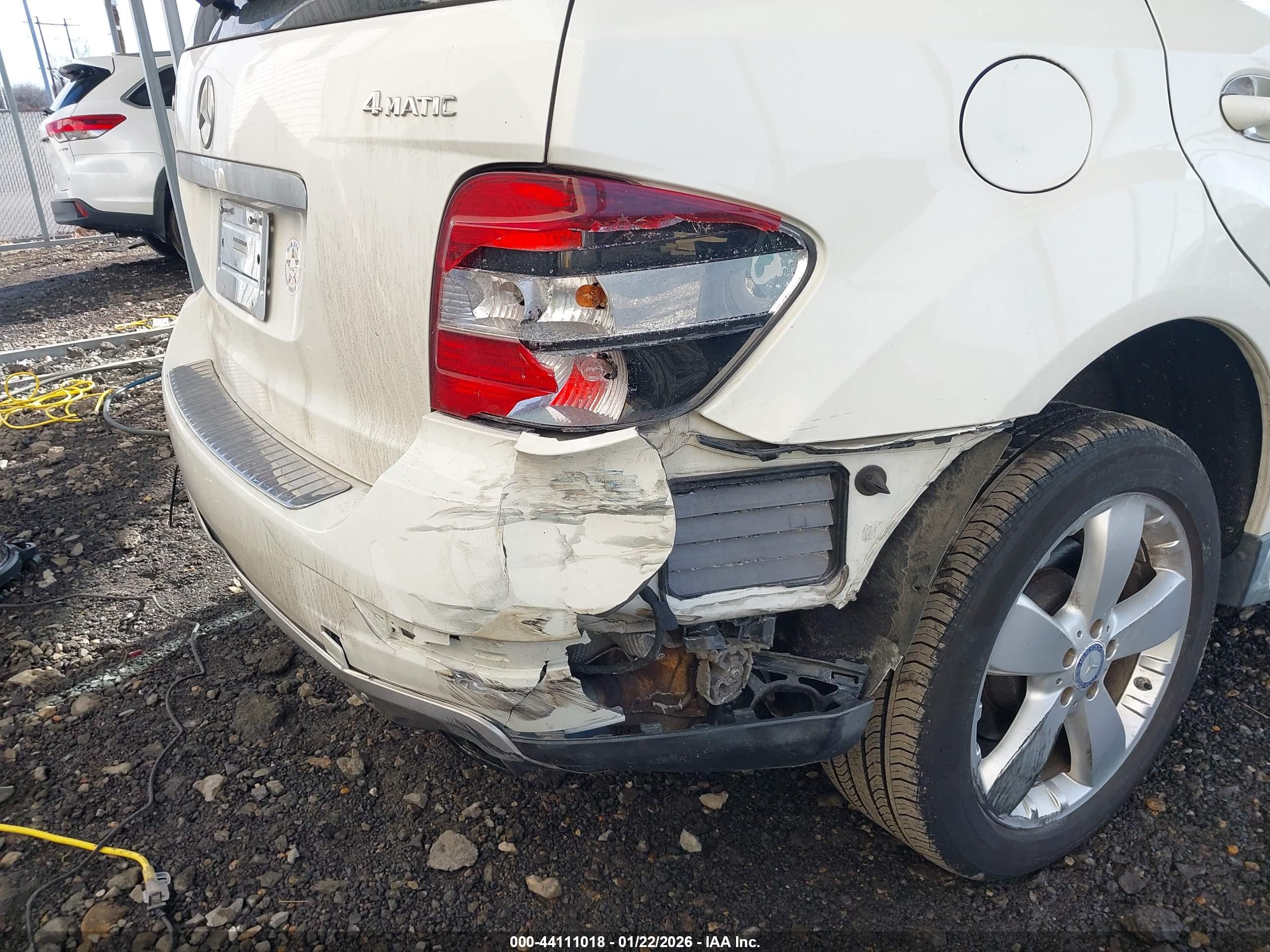 MERCEDES-BENZ ML image 6
