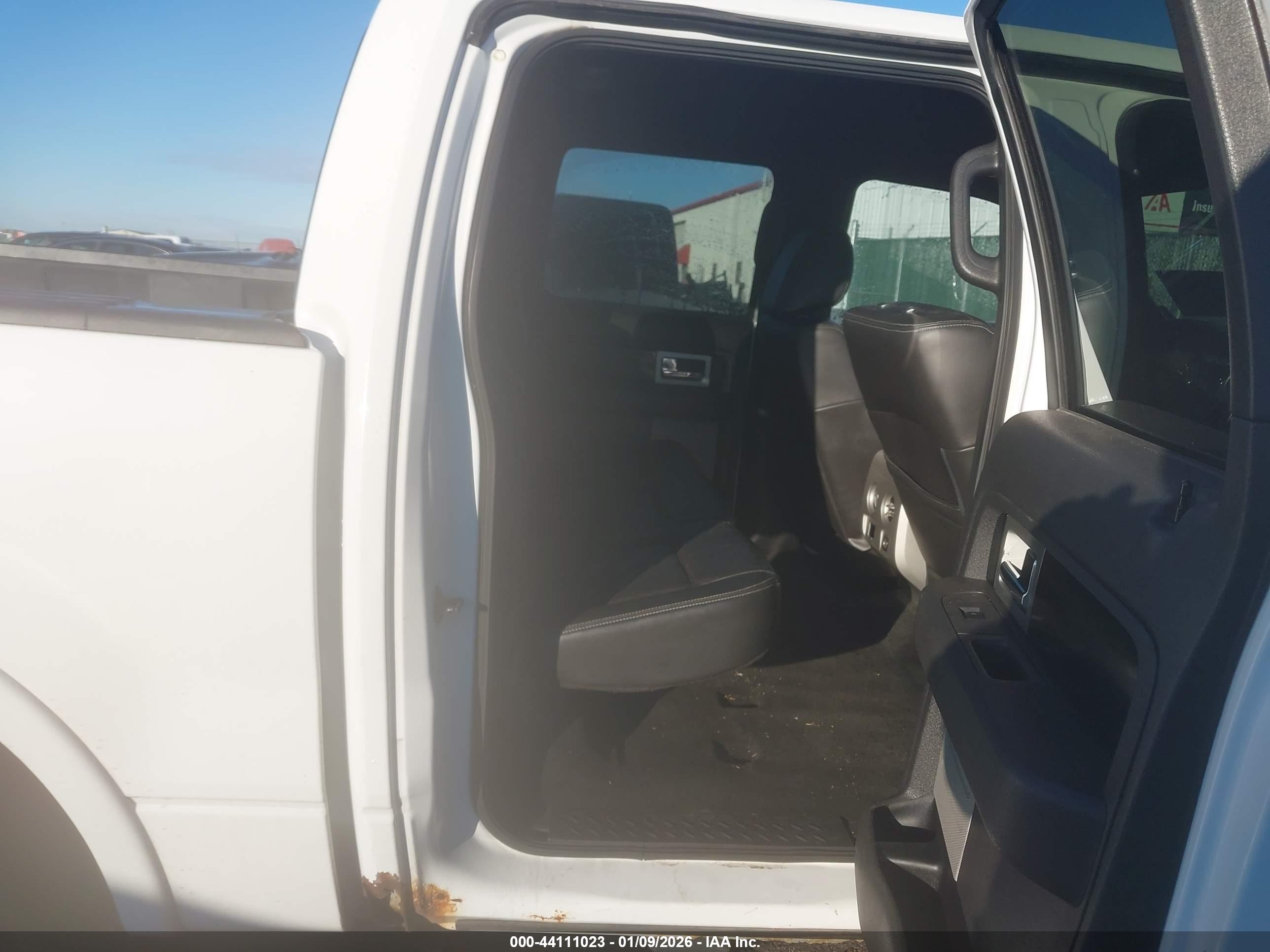 FORD F-150 image 8