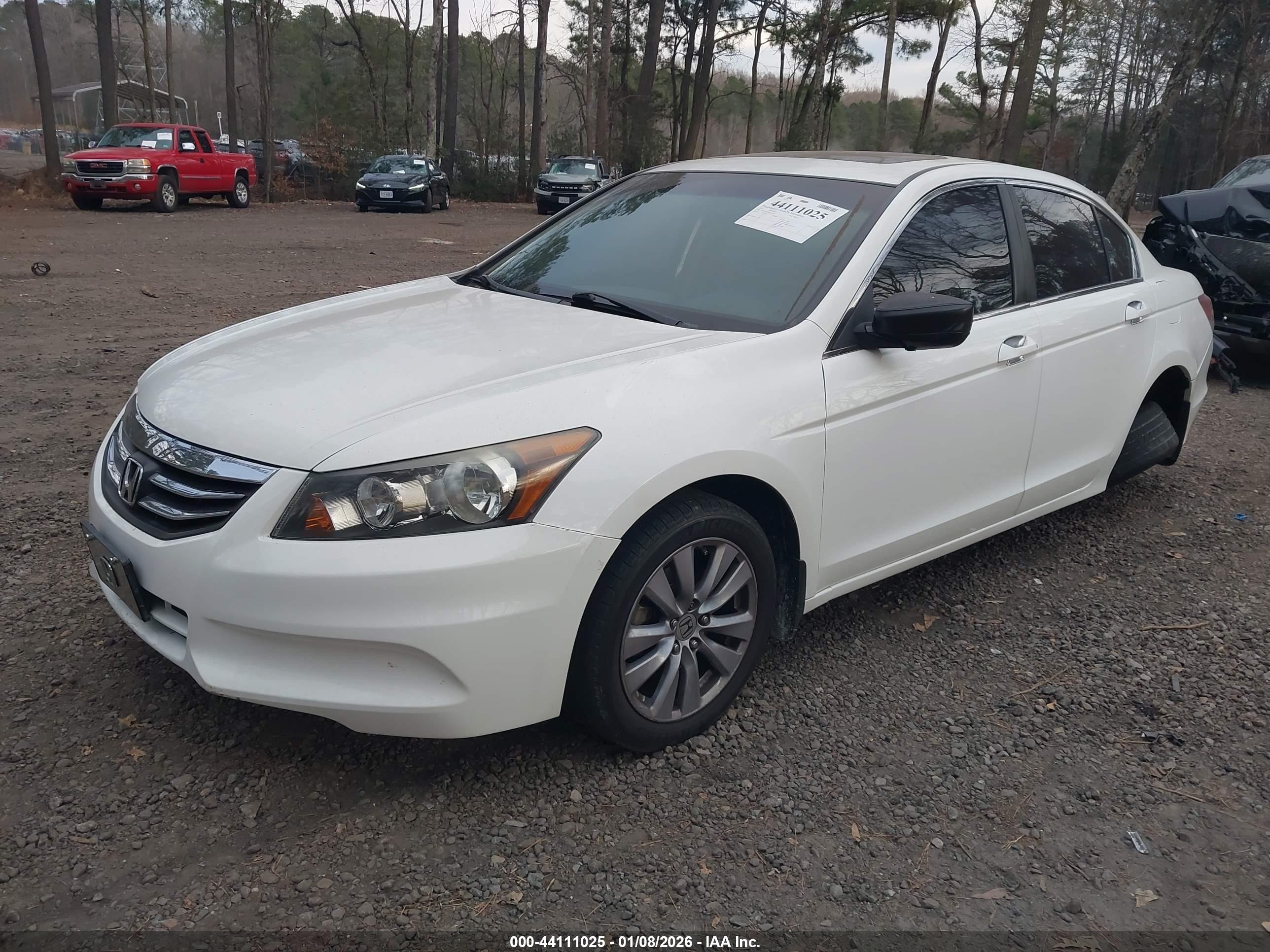 HONDA ACCORD image 2