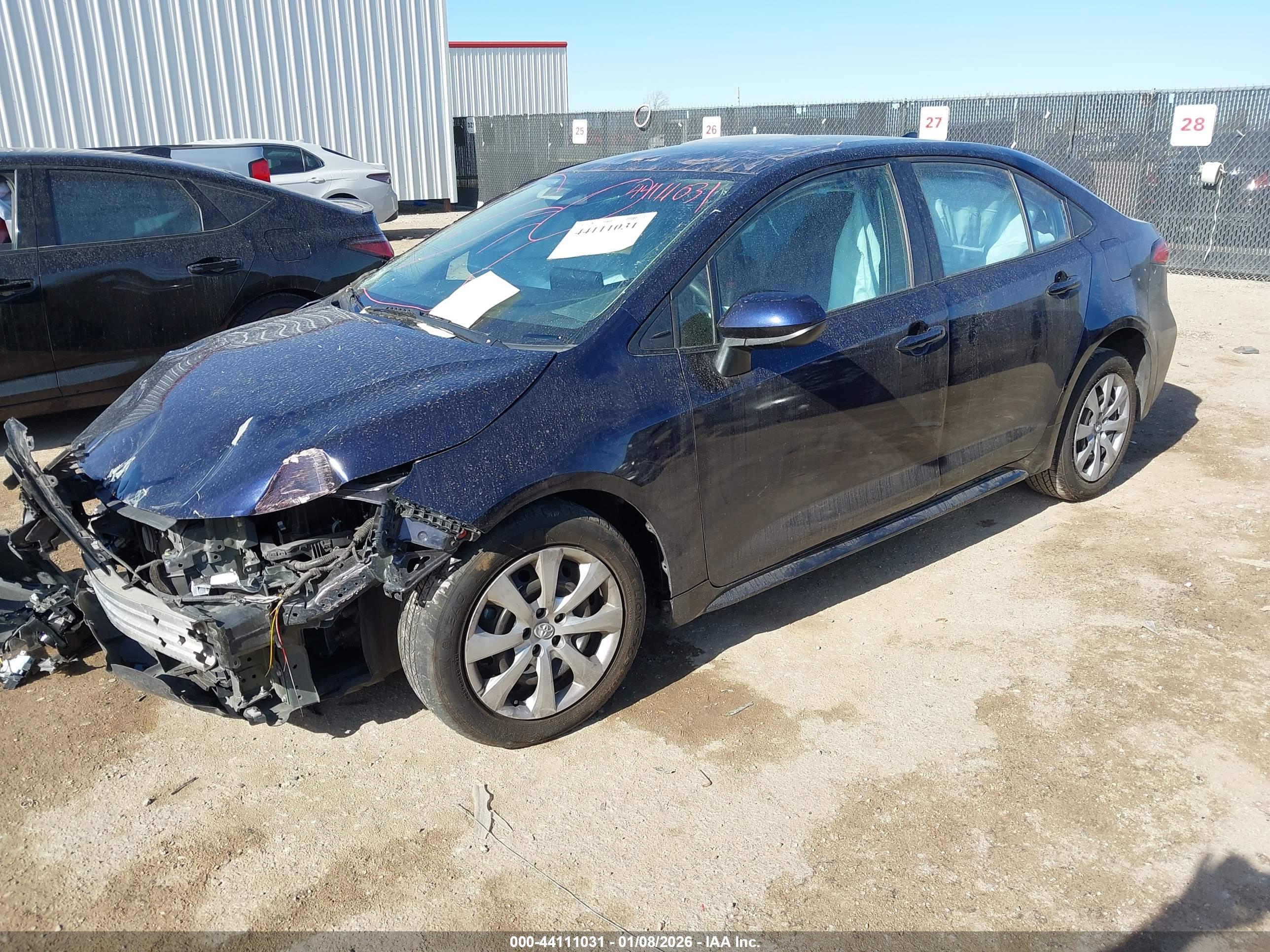 TOYOTA COROLLA image 2
