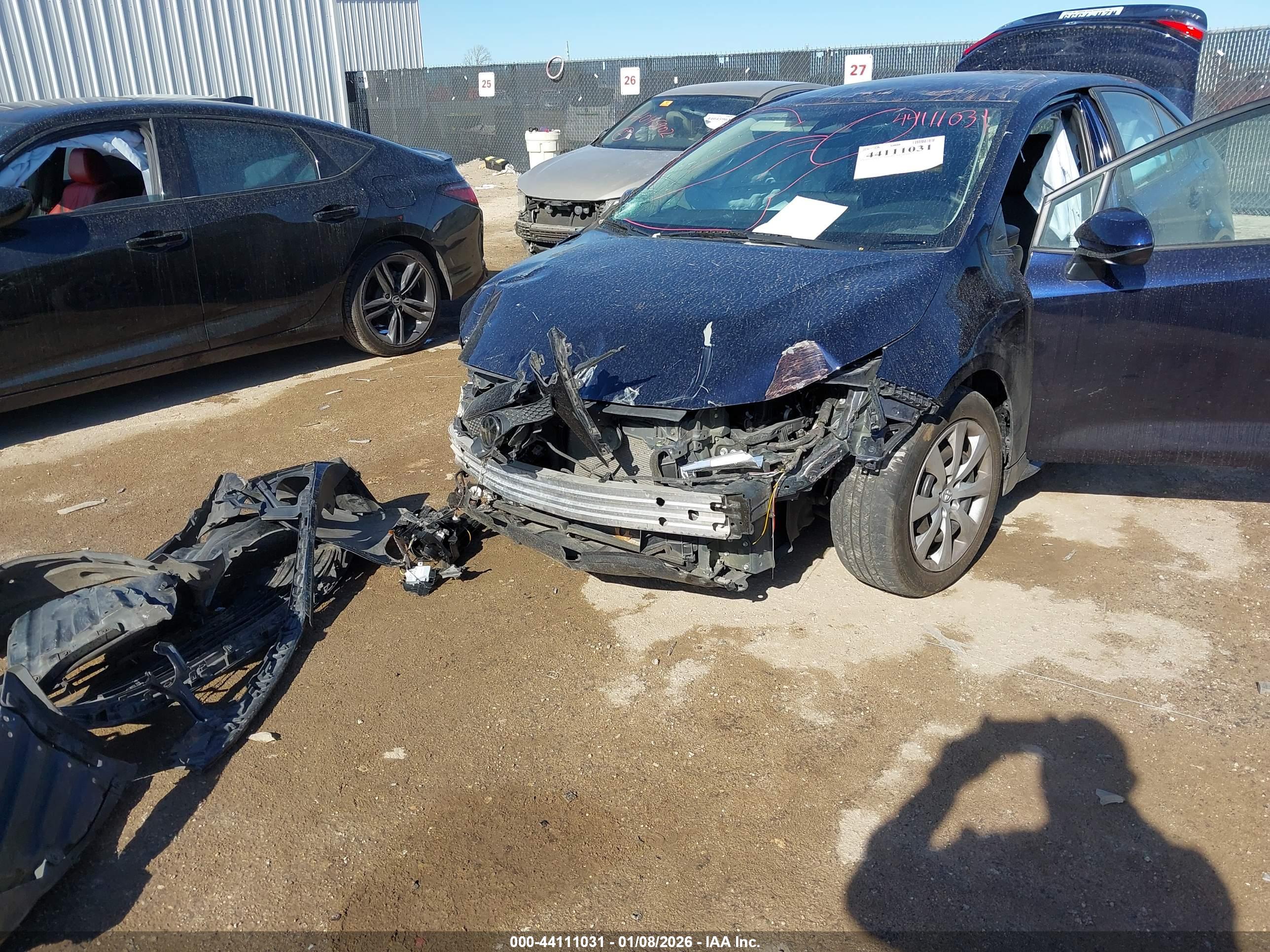 TOYOTA COROLLA image 6