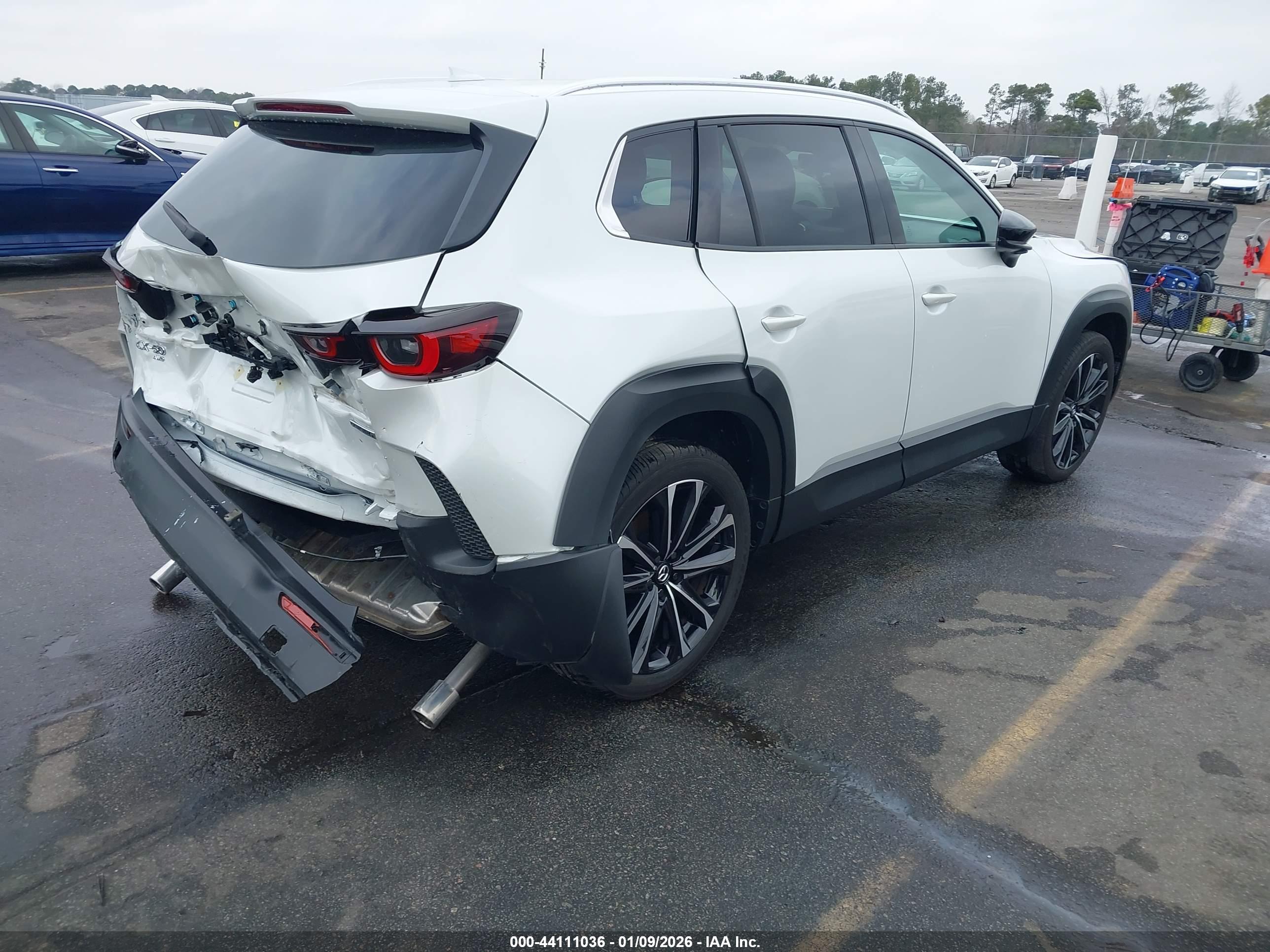 MAZDA CX-50 image 4
