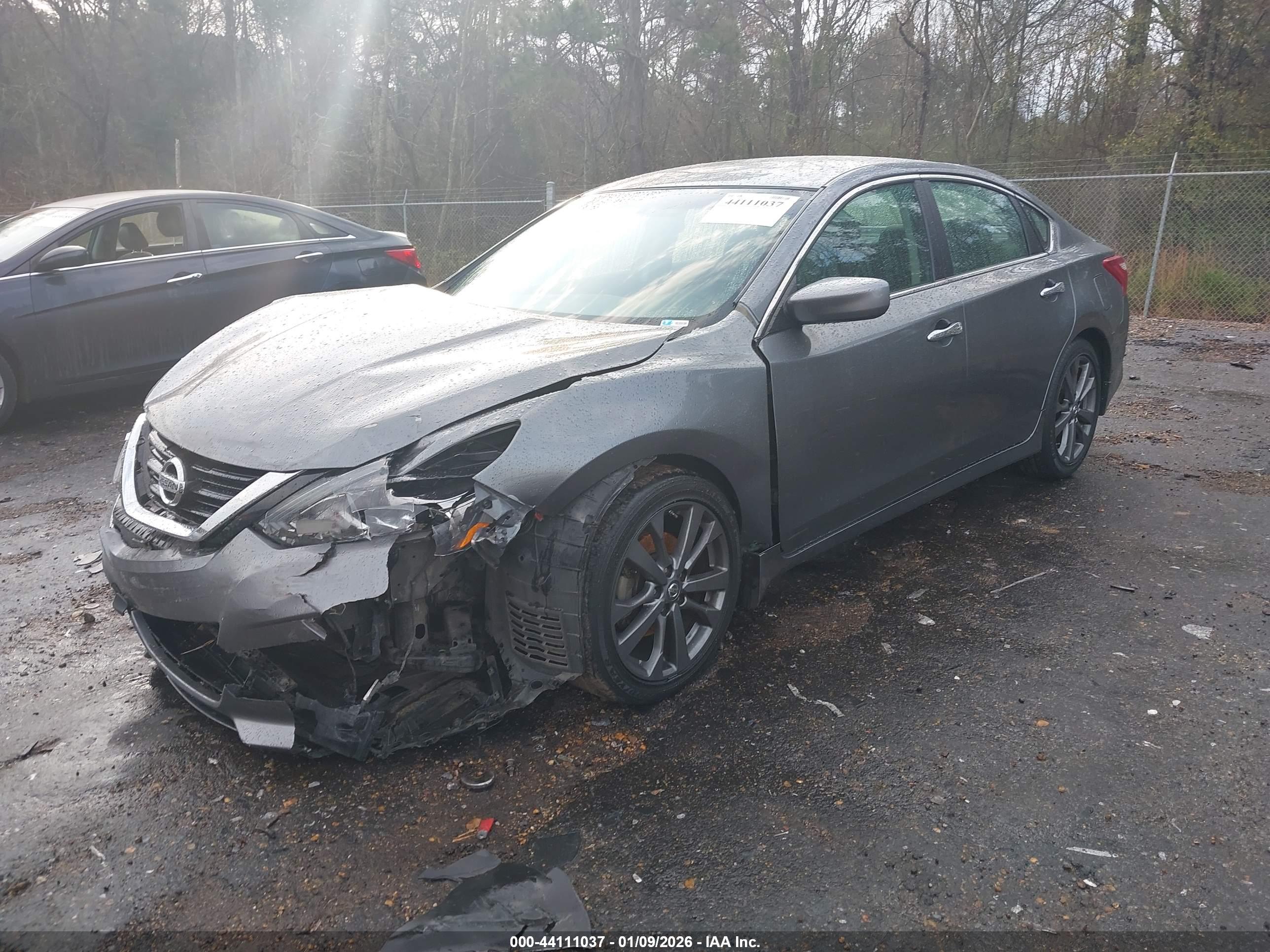 NISSAN ALTIMA image 2