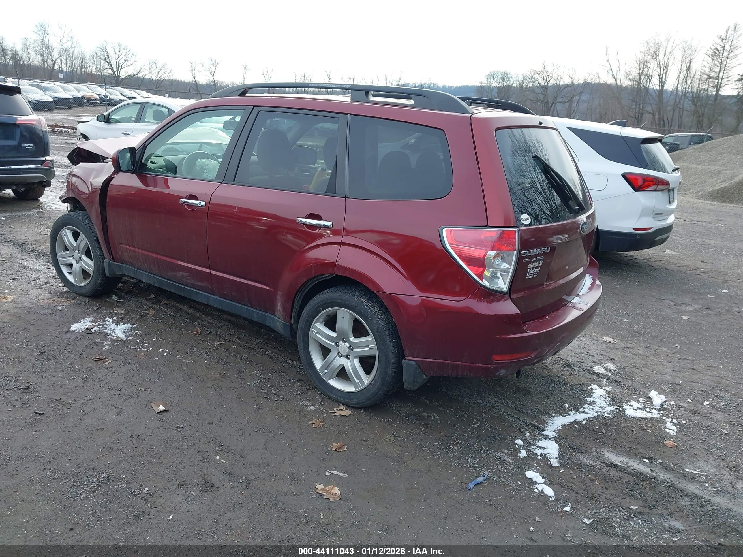 SUBARU FORESTER image 3