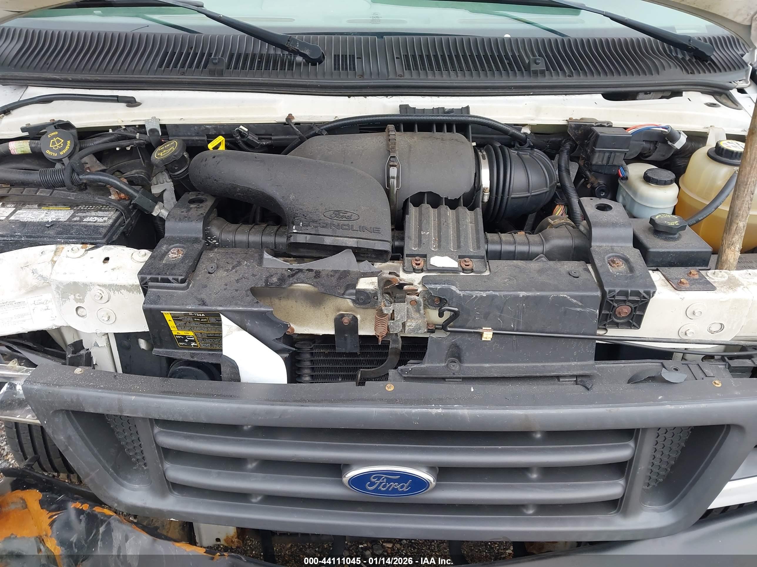 FORD E-150 image 10
