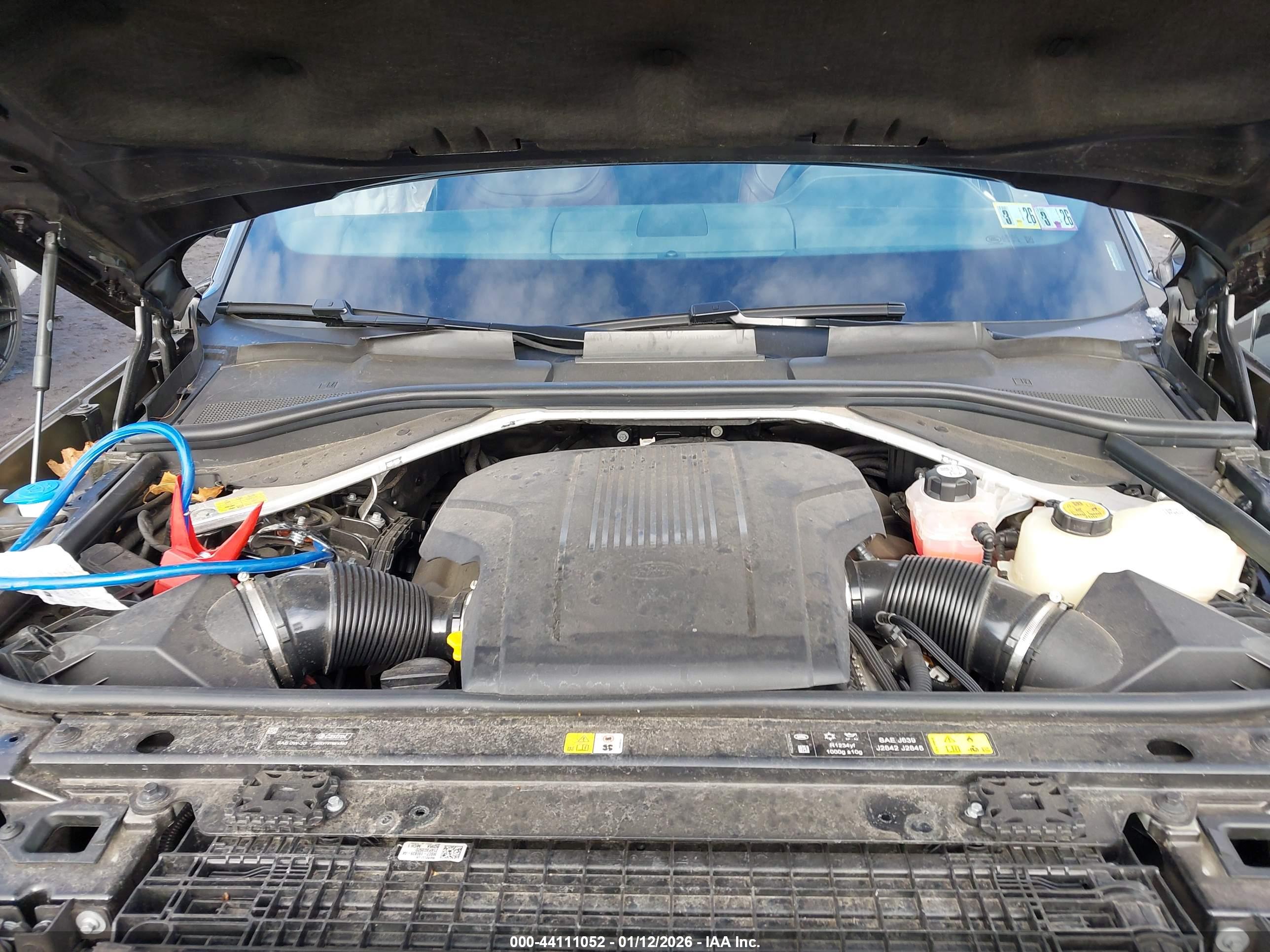 LAND ROVER image 10