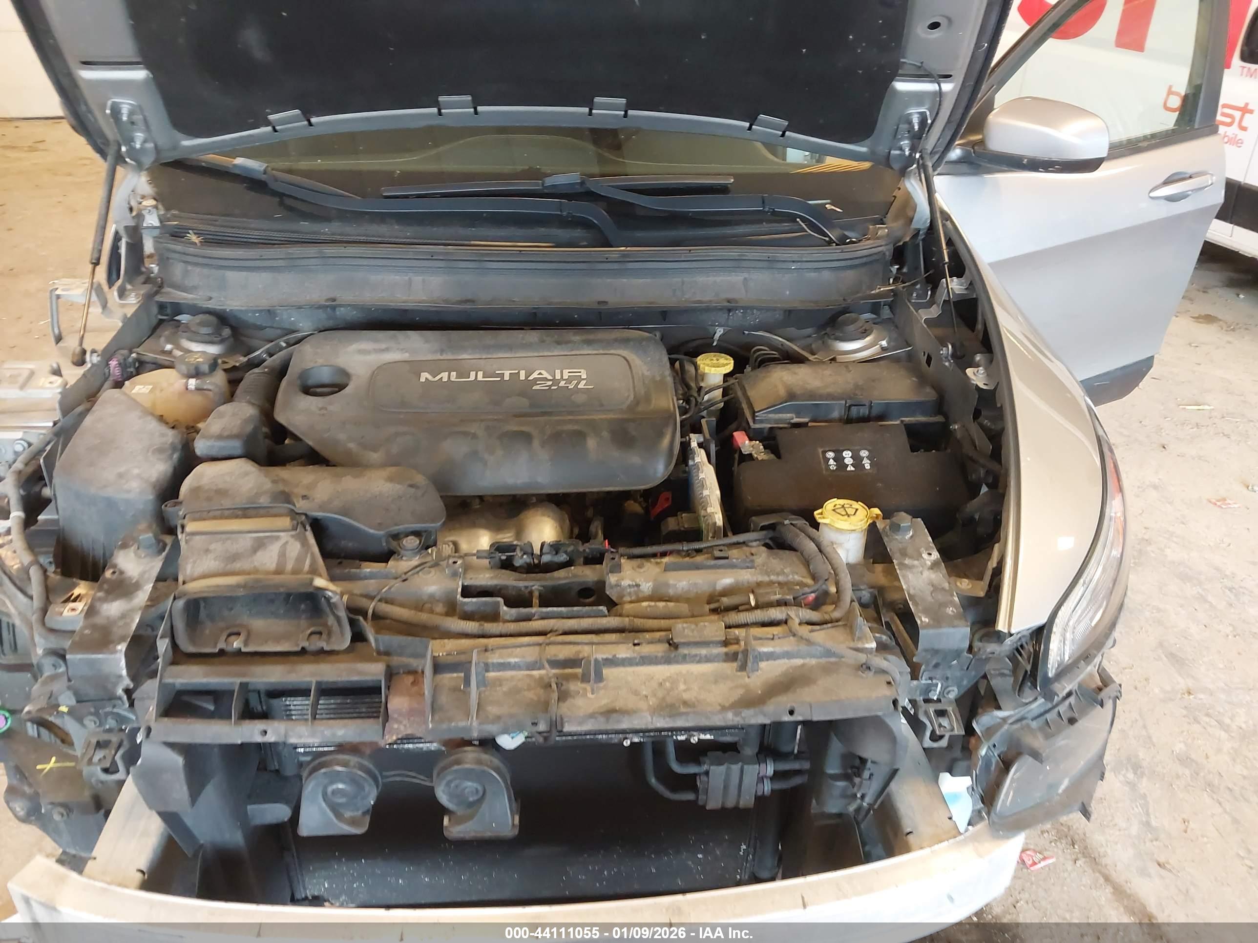 JEEP CHEROKEE image 10