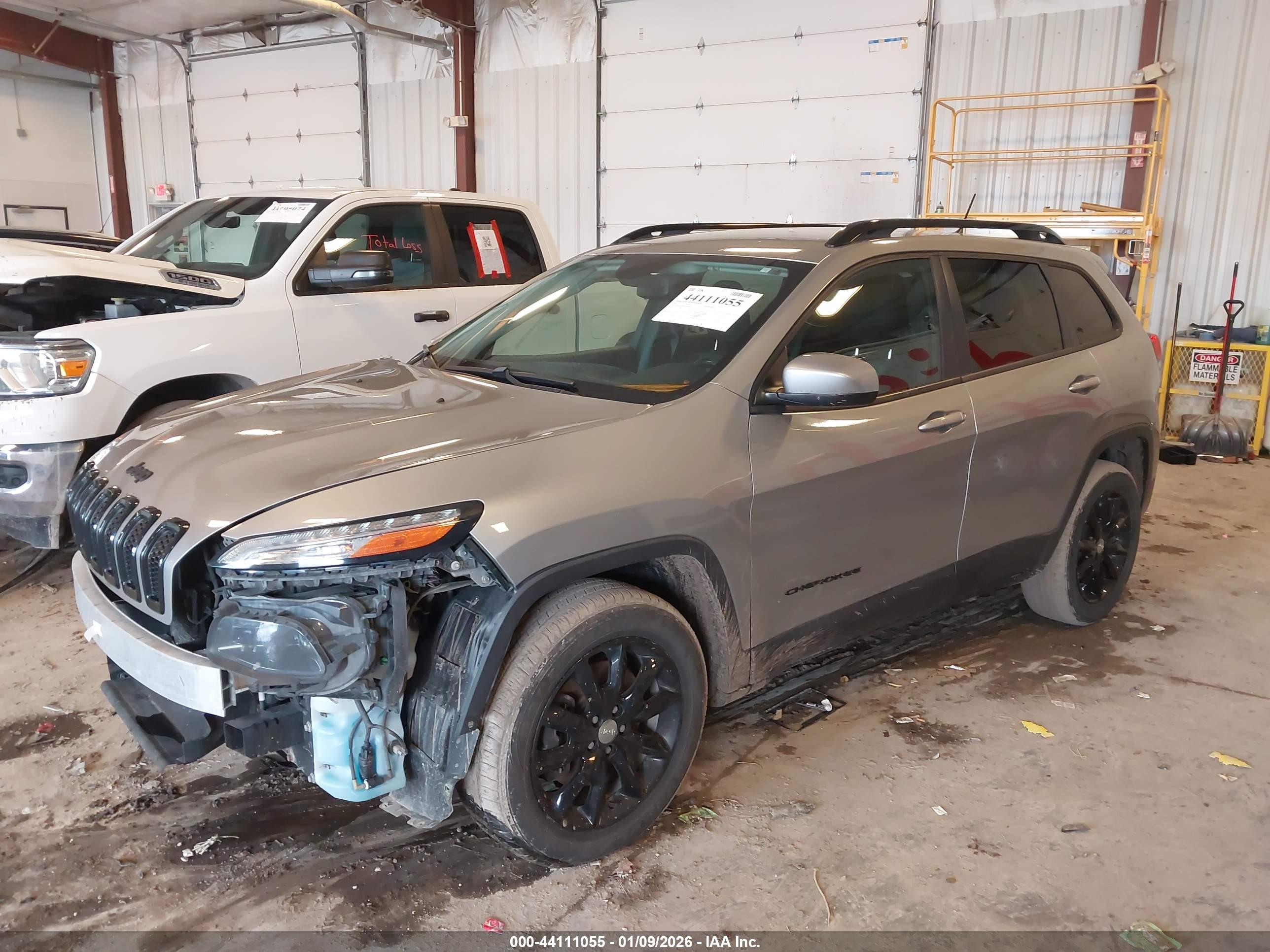 JEEP CHEROKEE image 2