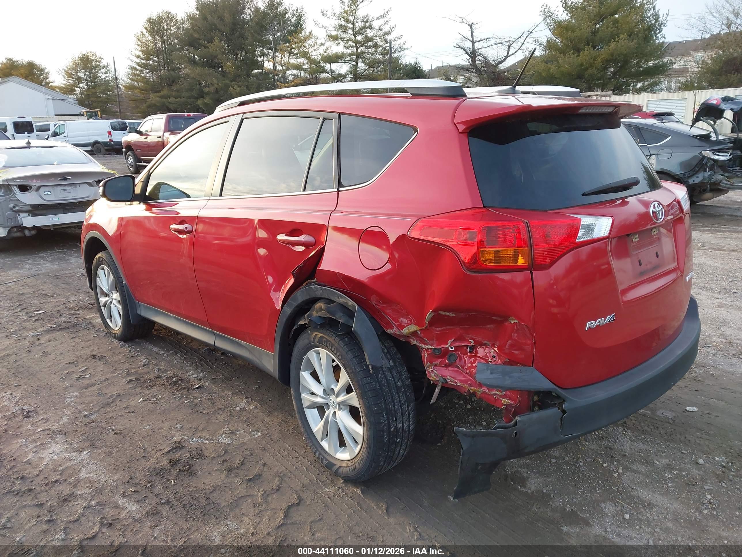 TOYOTA RAV4 image 3