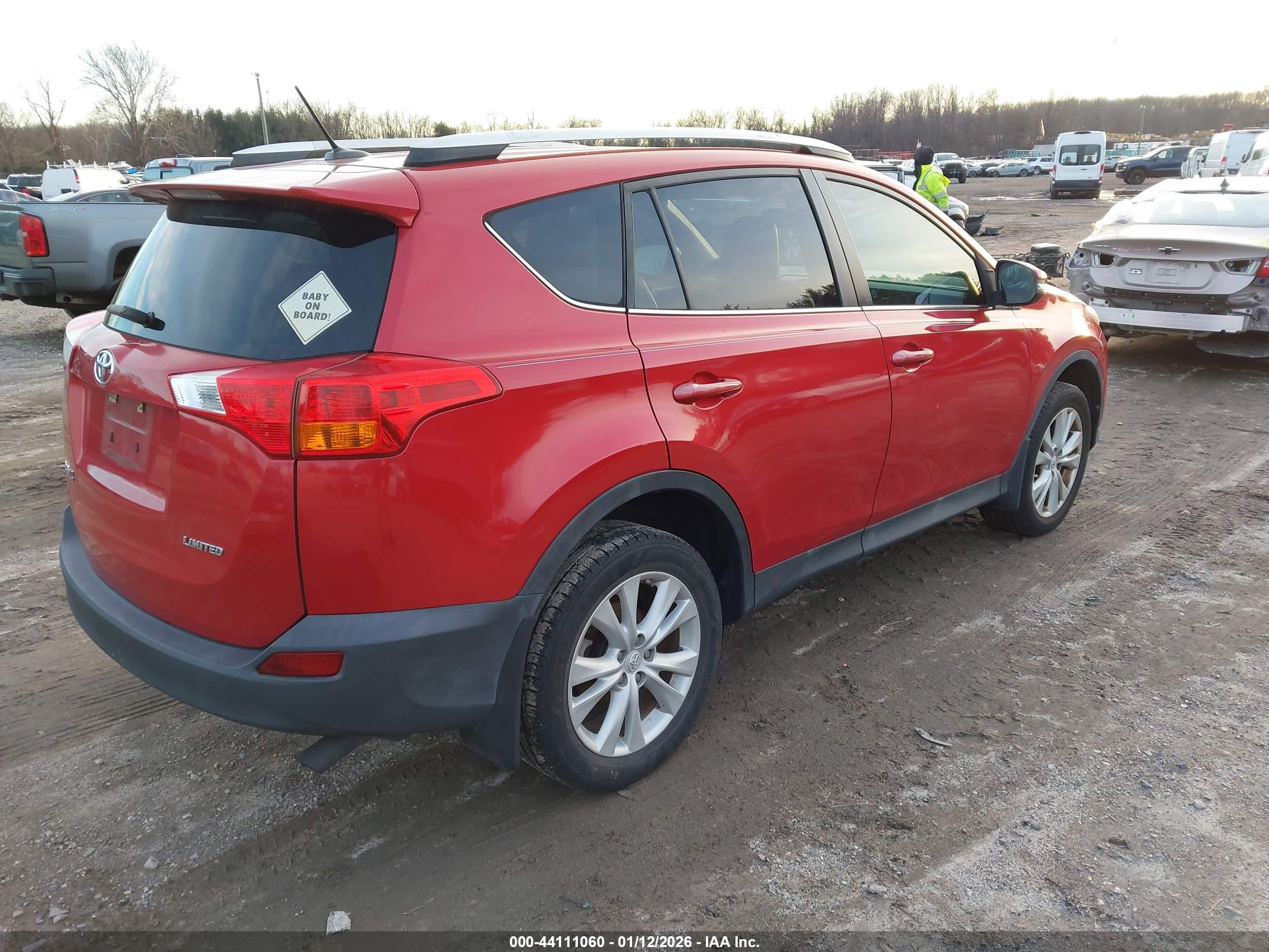 TOYOTA RAV4 image 4