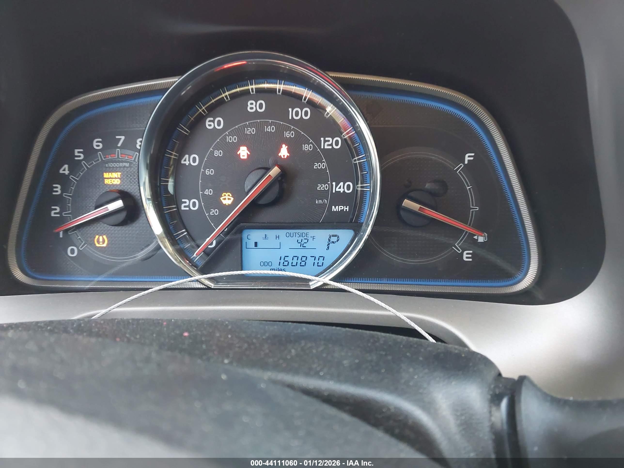 TOYOTA RAV4 image 7