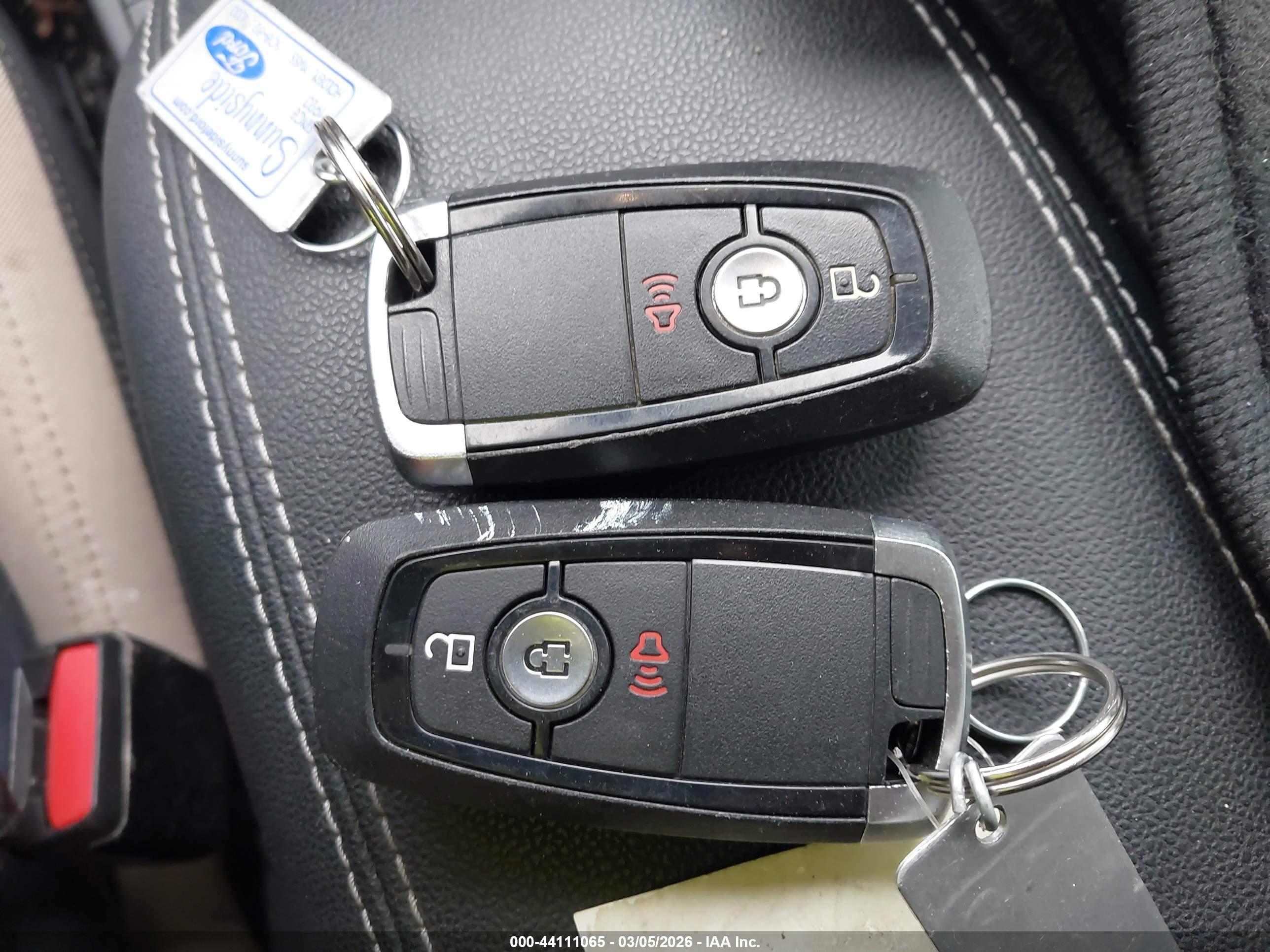 FORD ESCAPE image 11