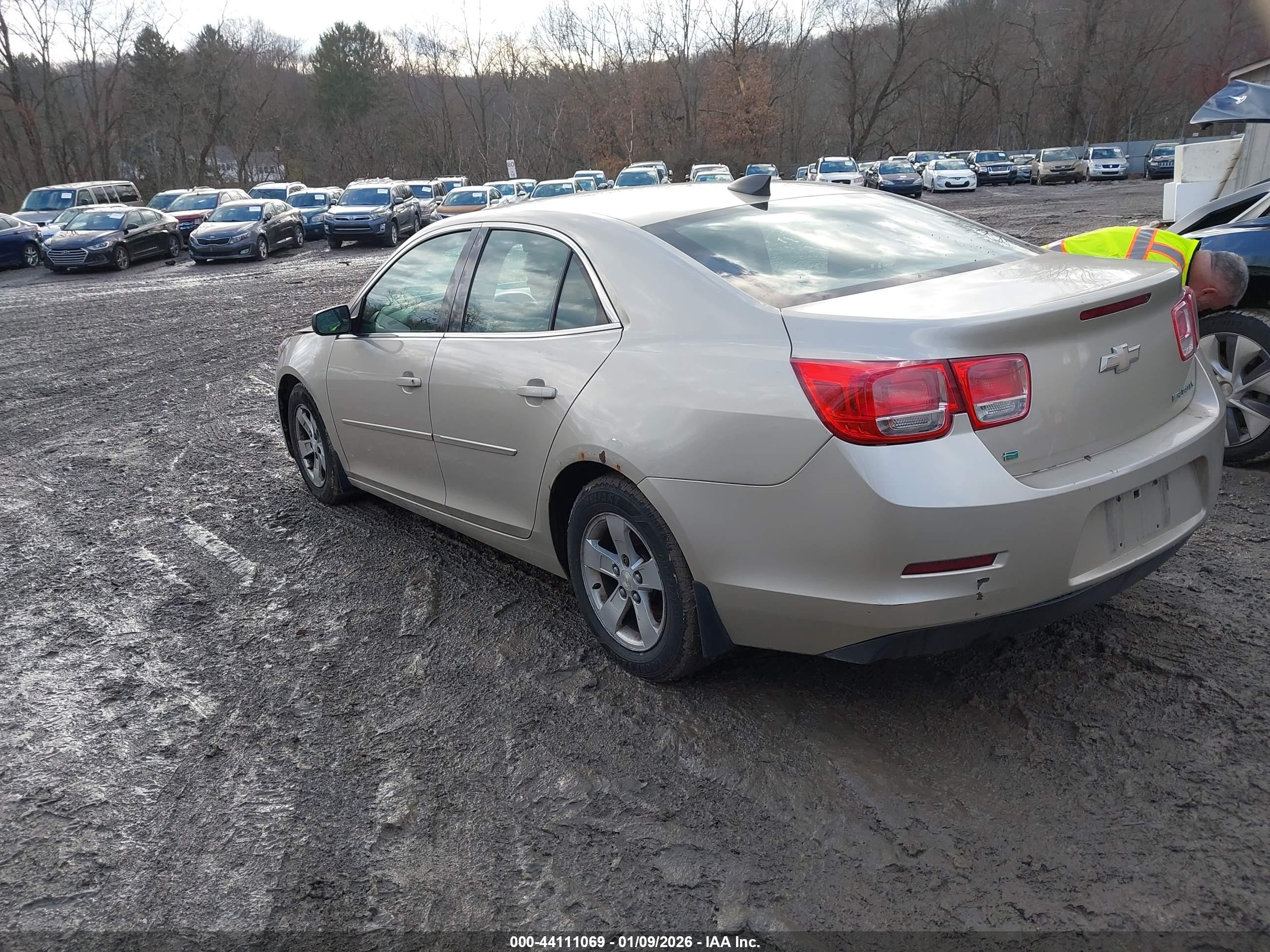 CHEVROLET MALIBU image 3