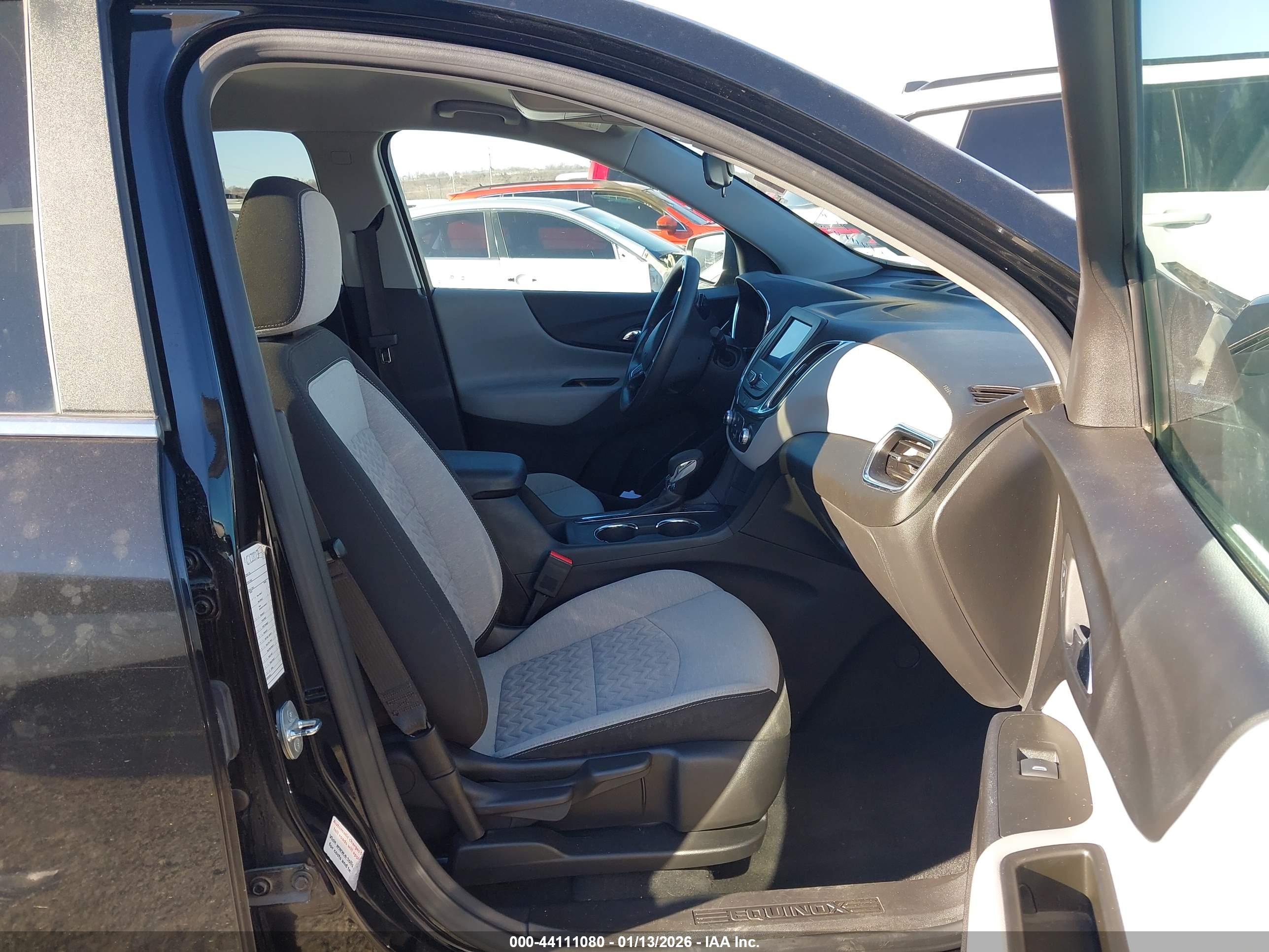 CHEVROLET EQUINOX image 5